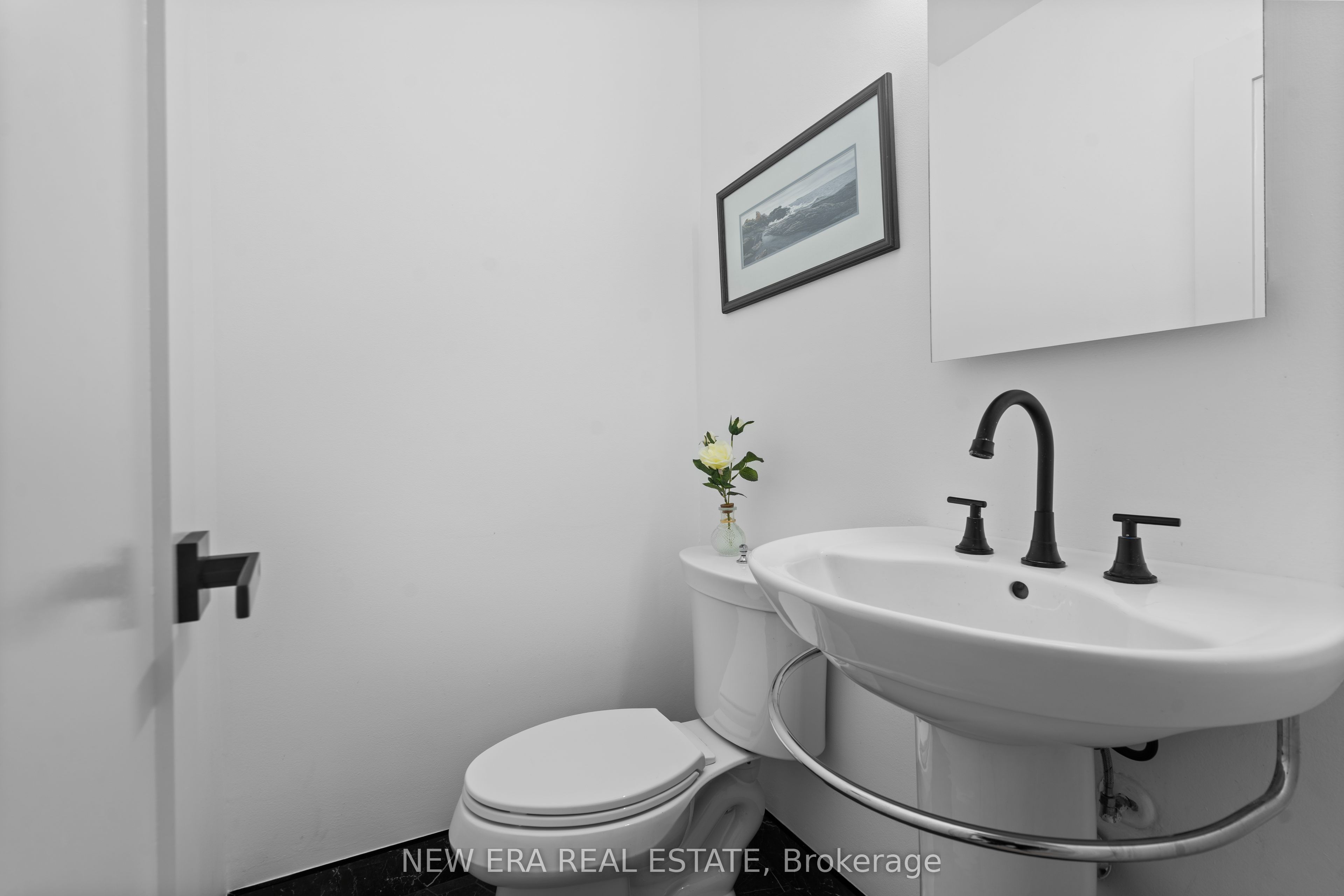 2107 Russett Road Property Photo 25