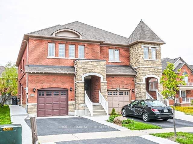 820 Othello Court Property Photo 1