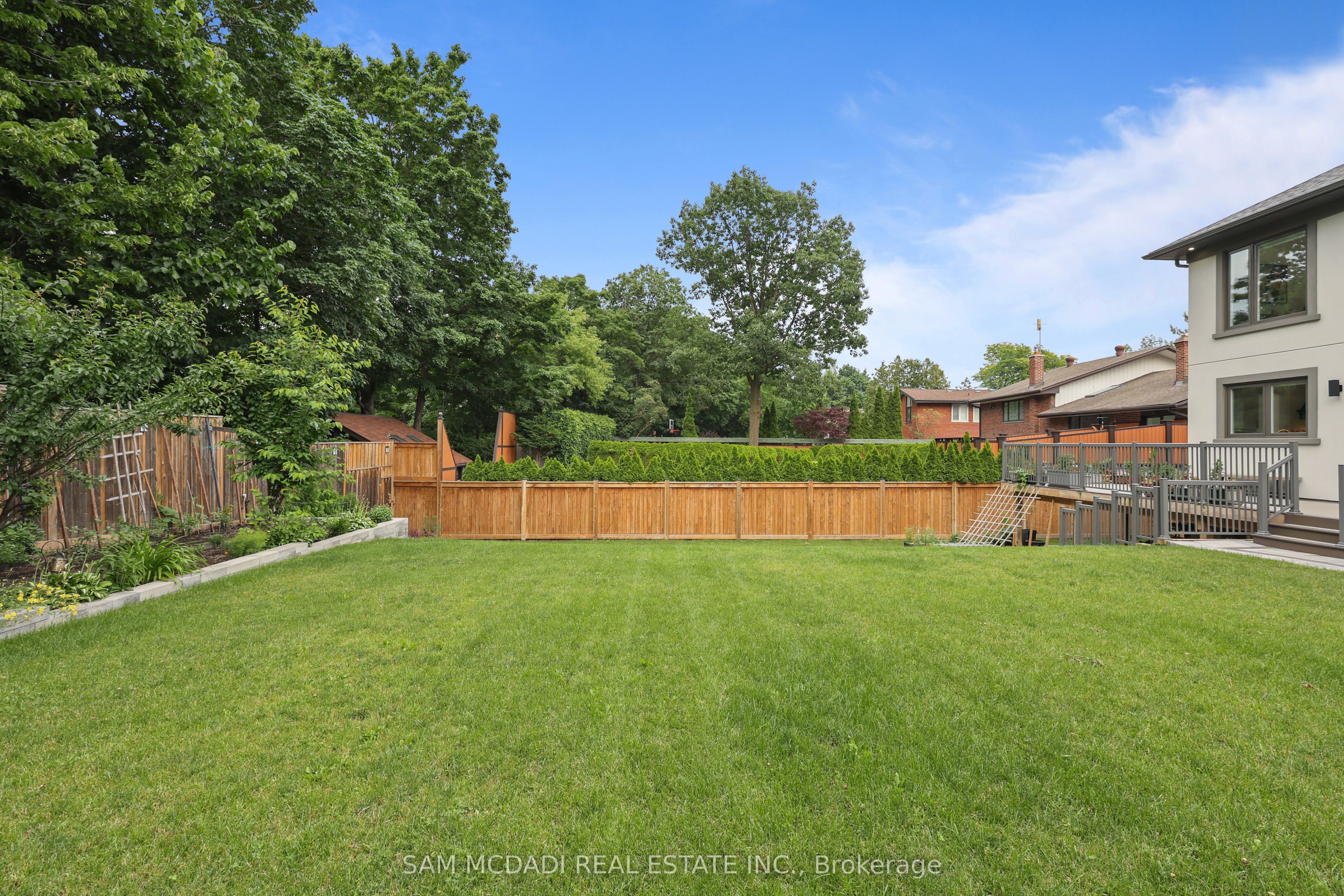 1750 Lincolnshire Boulevard Property Photo 44