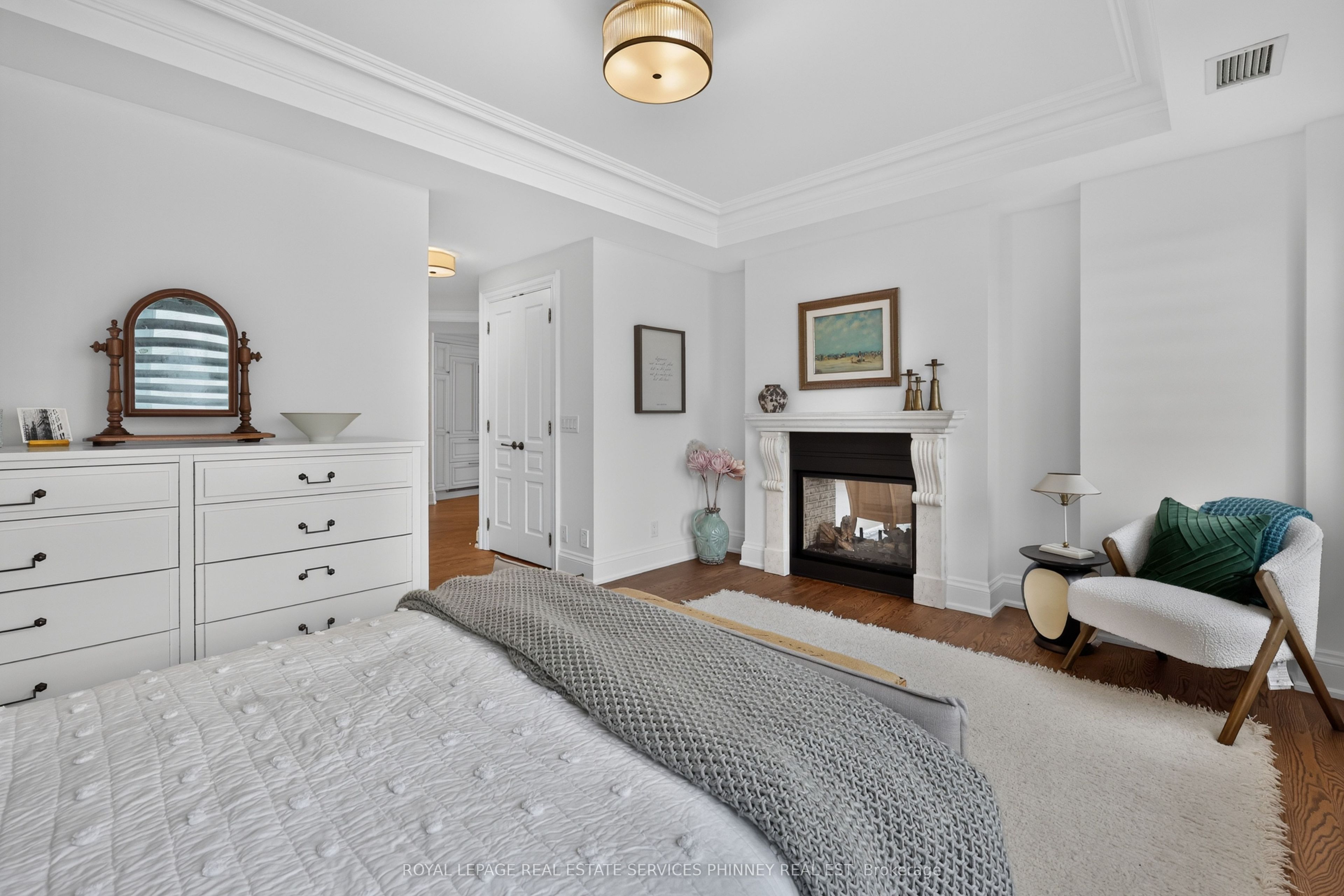111 Forsythe Street 604 Property Photo 19