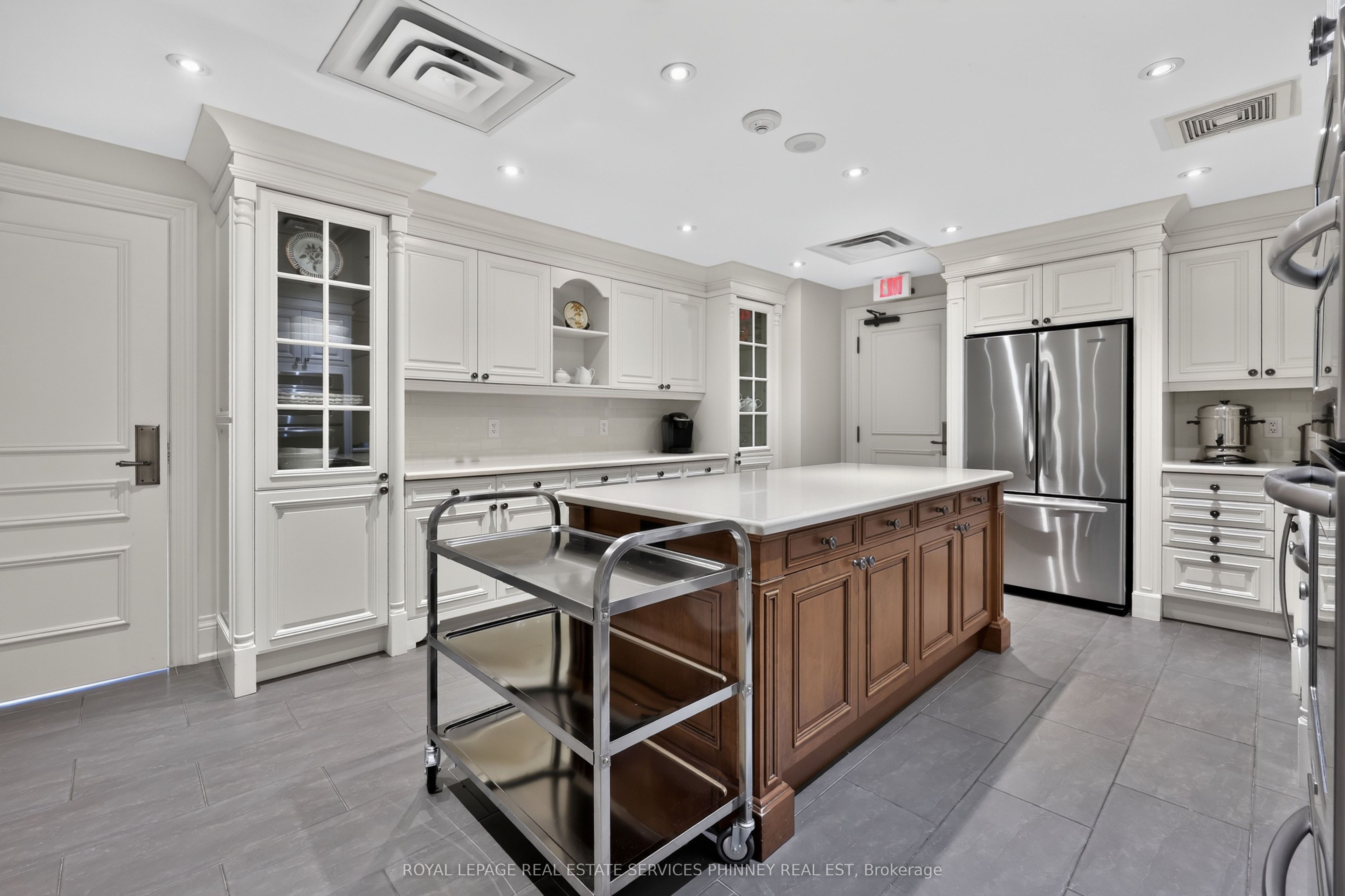 111 Forsythe Street 604 Property Photo 29