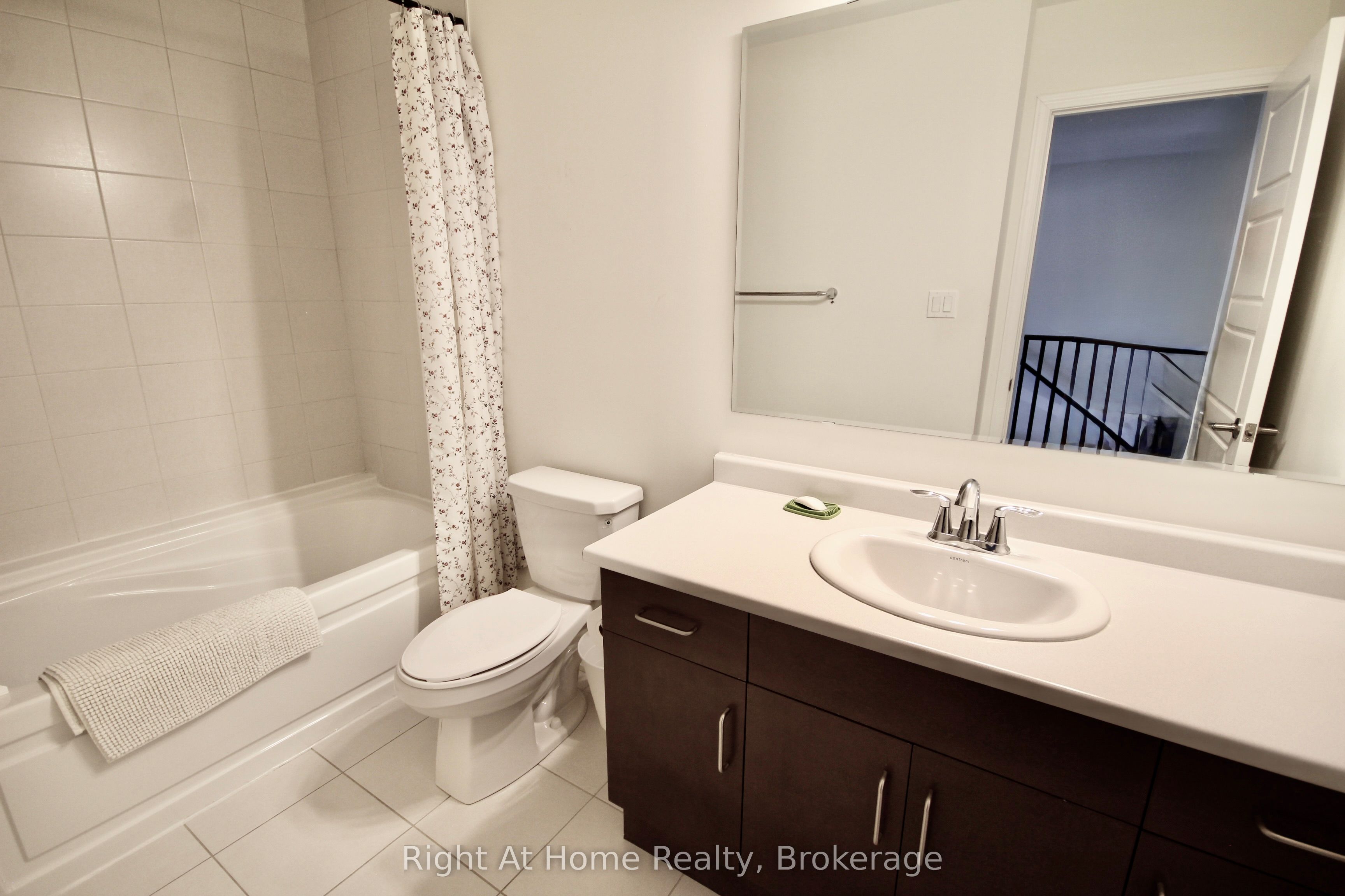119 Stork Street Property Photo 28