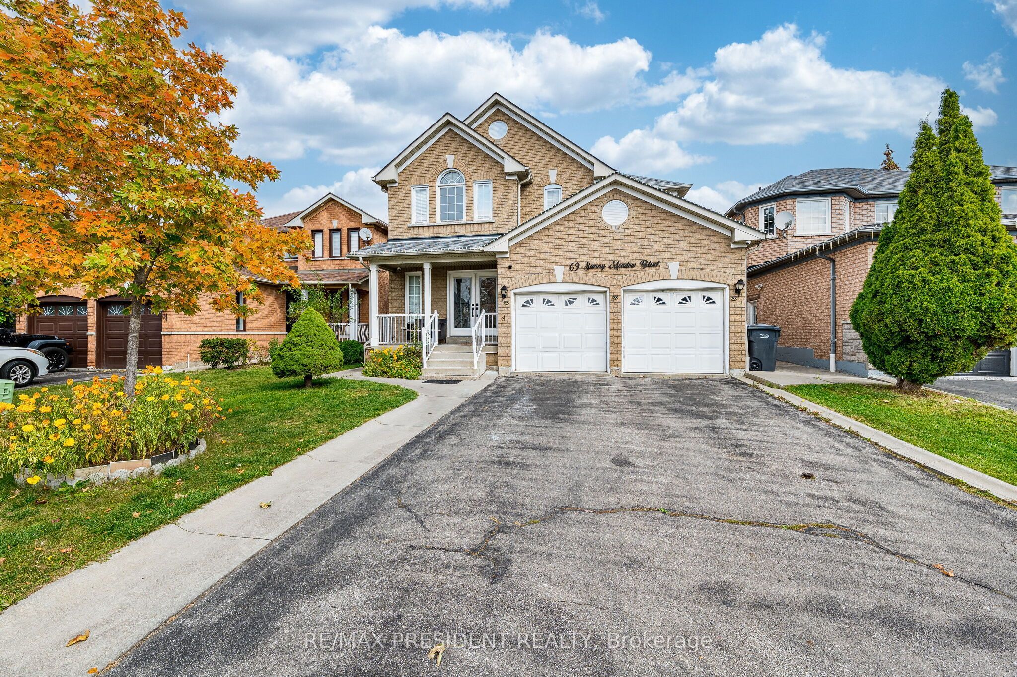69 Sunny Meadow Boulevard Property Photo 3