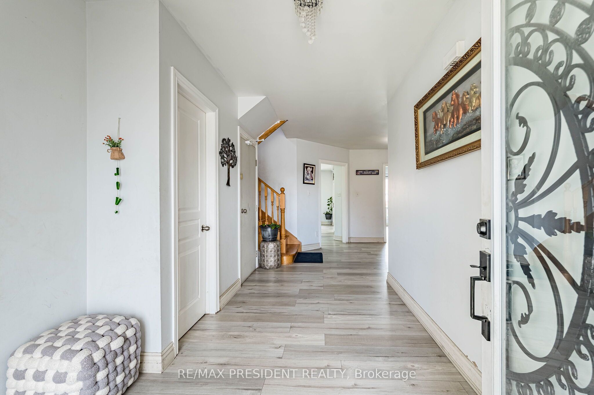 69 Sunny Meadow Boulevard Property Photo 3