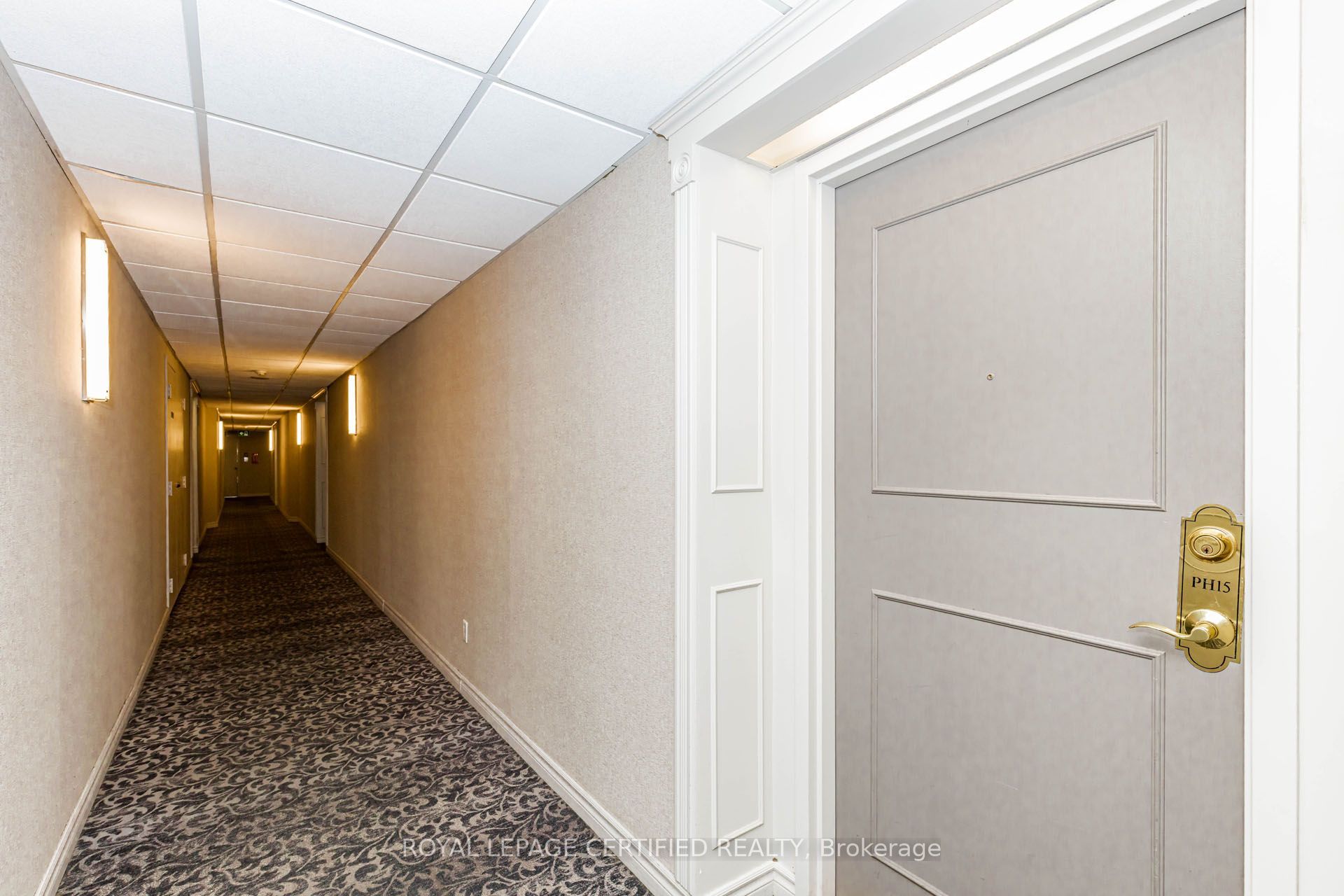 155 Hillcrest Avenue Ph15 Property Photo 4