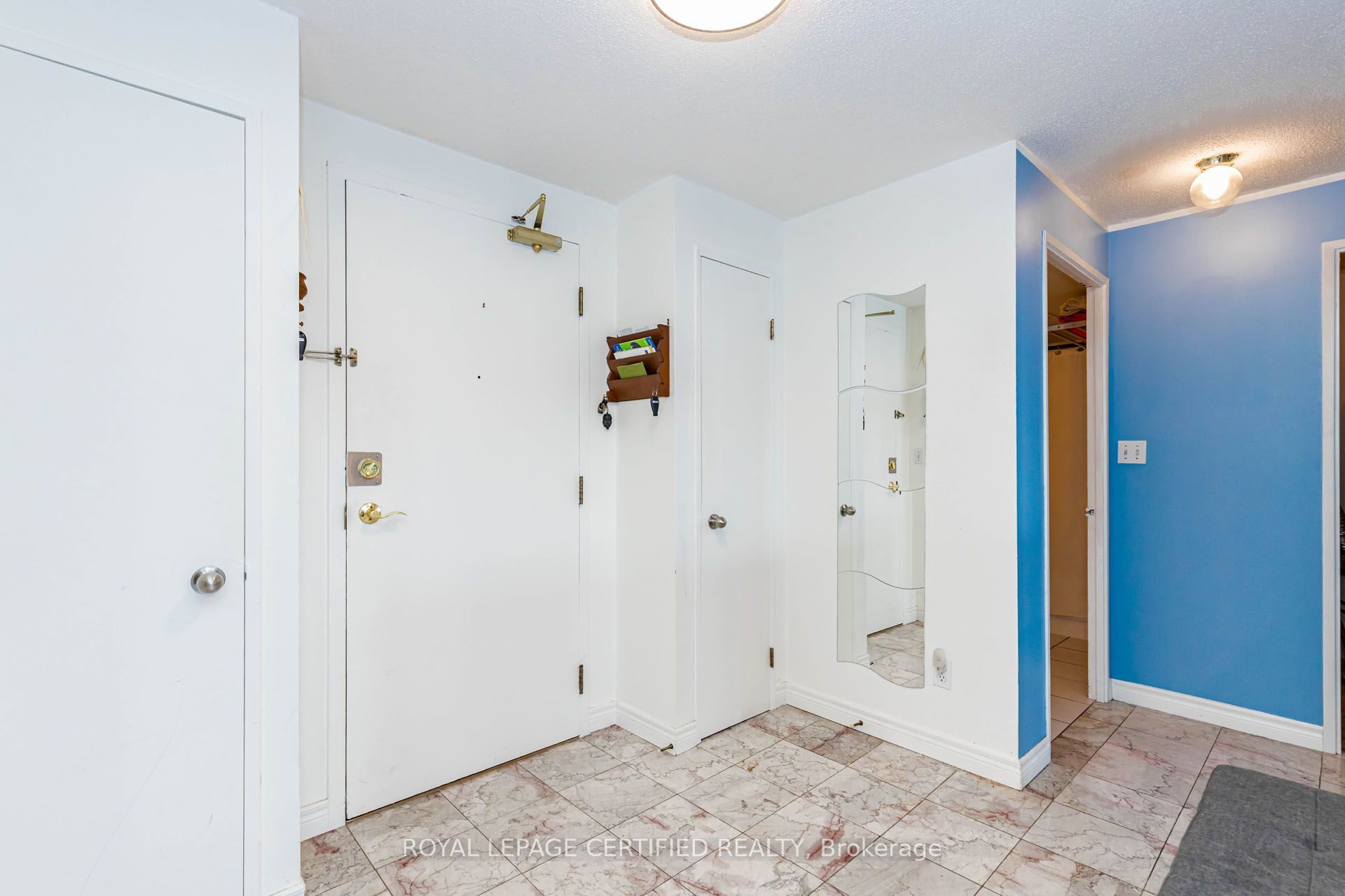 155 Hillcrest Avenue Ph15 Property Photo 6