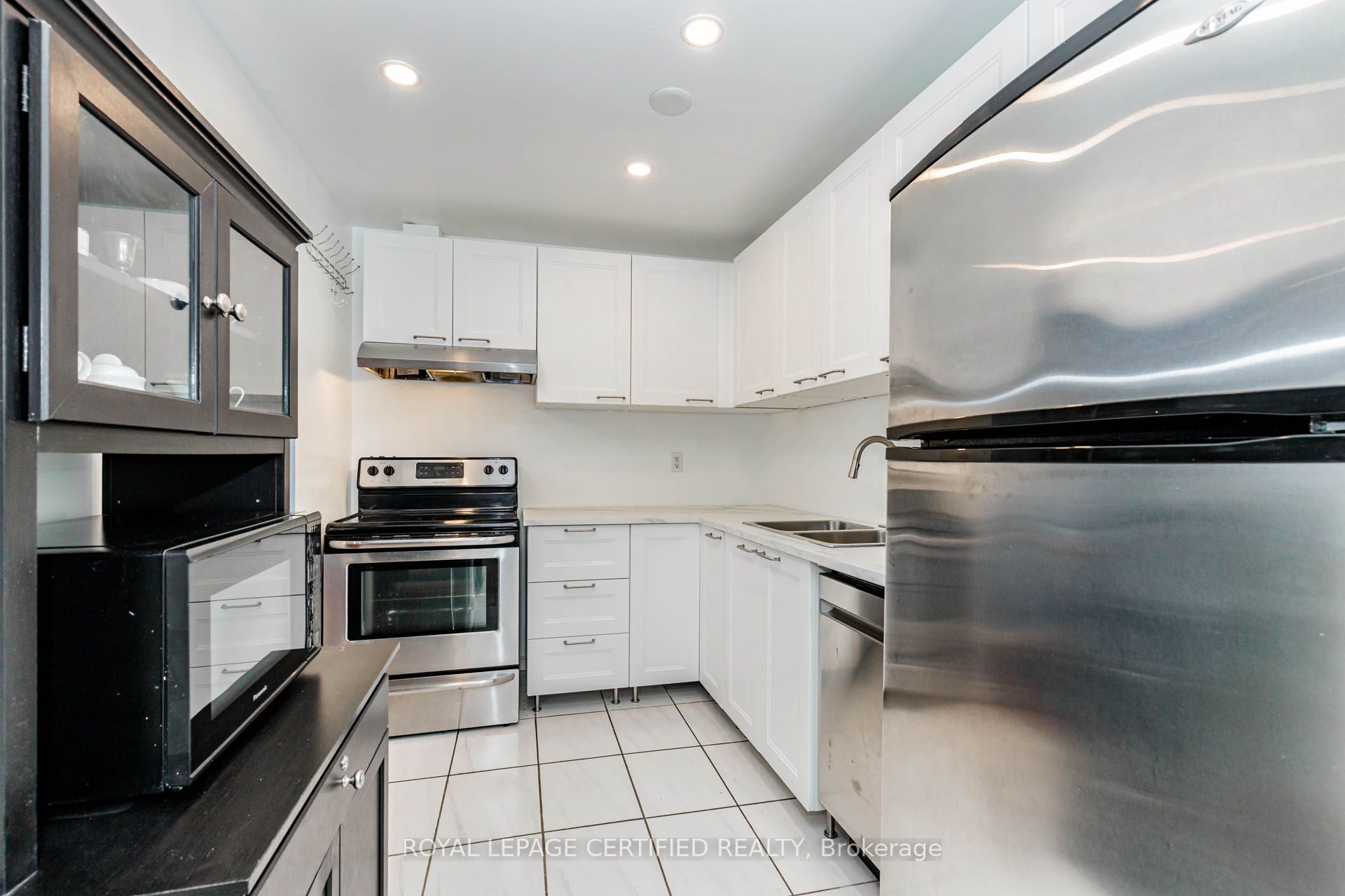 155 Hillcrest Avenue Ph15 Property Photo 10