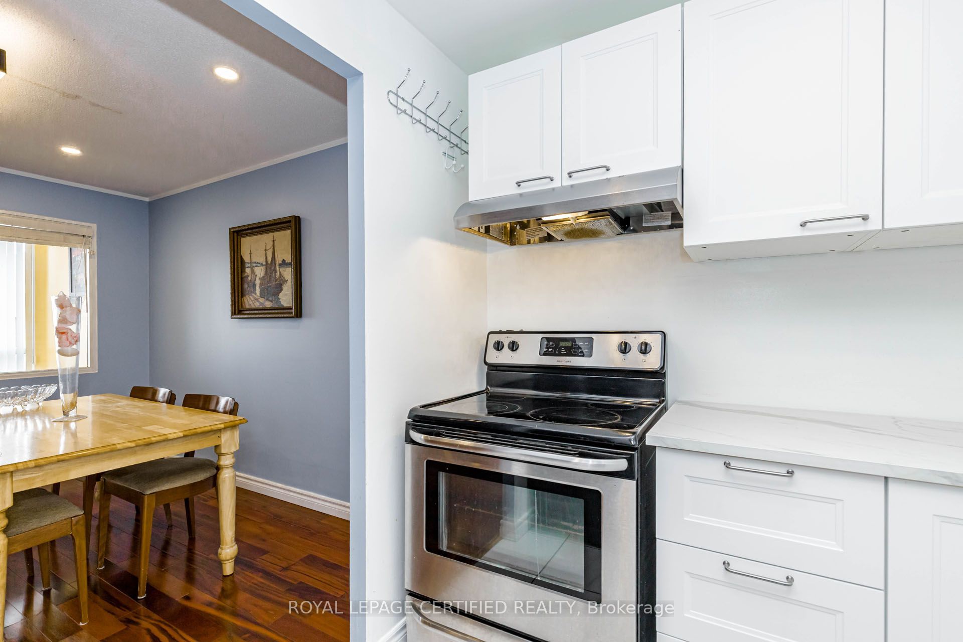 155 Hillcrest Avenue Ph15 Property Photo 14