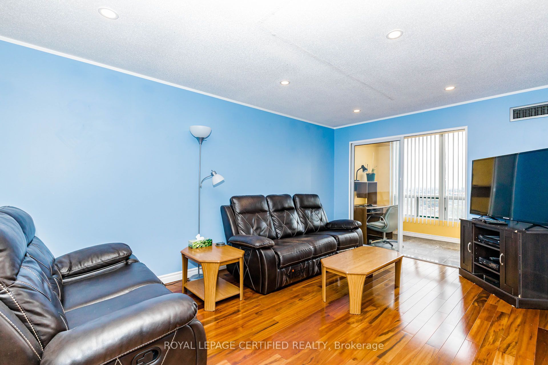 155 Hillcrest Avenue Ph15 Property Photo 17