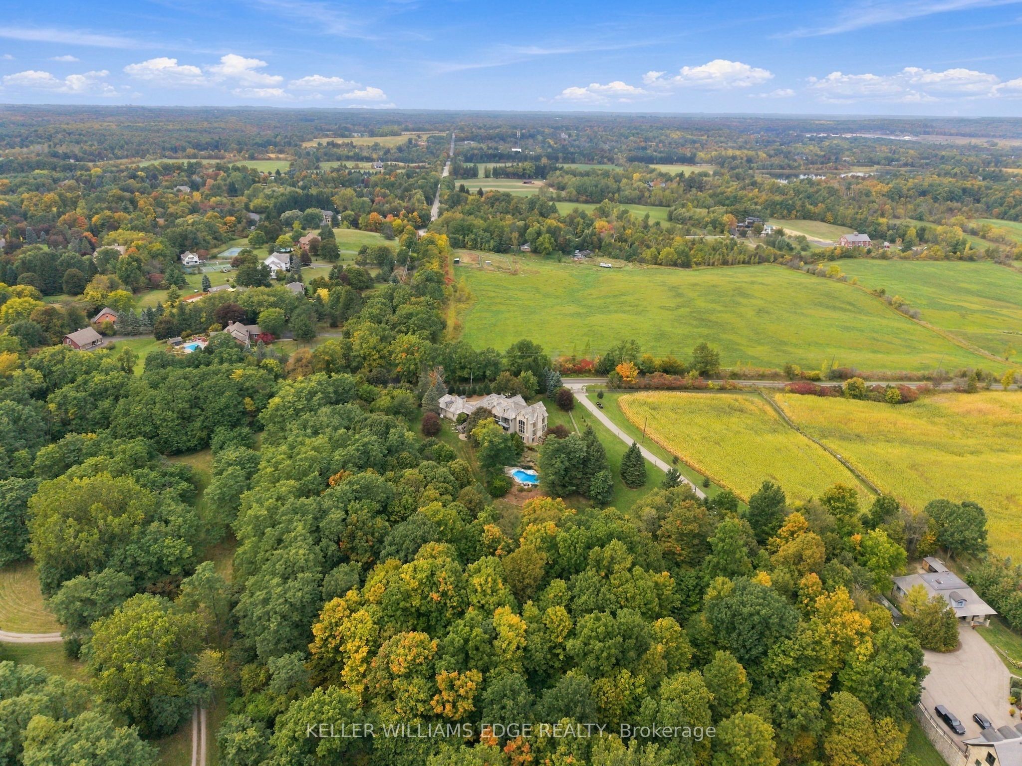 2376 8 Side Road Property Photo 49