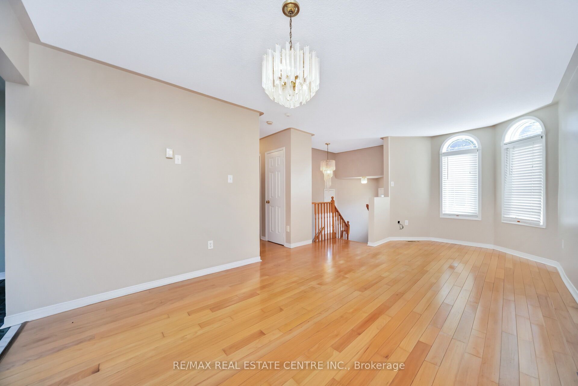 111 Springview Drive Property Photo 12