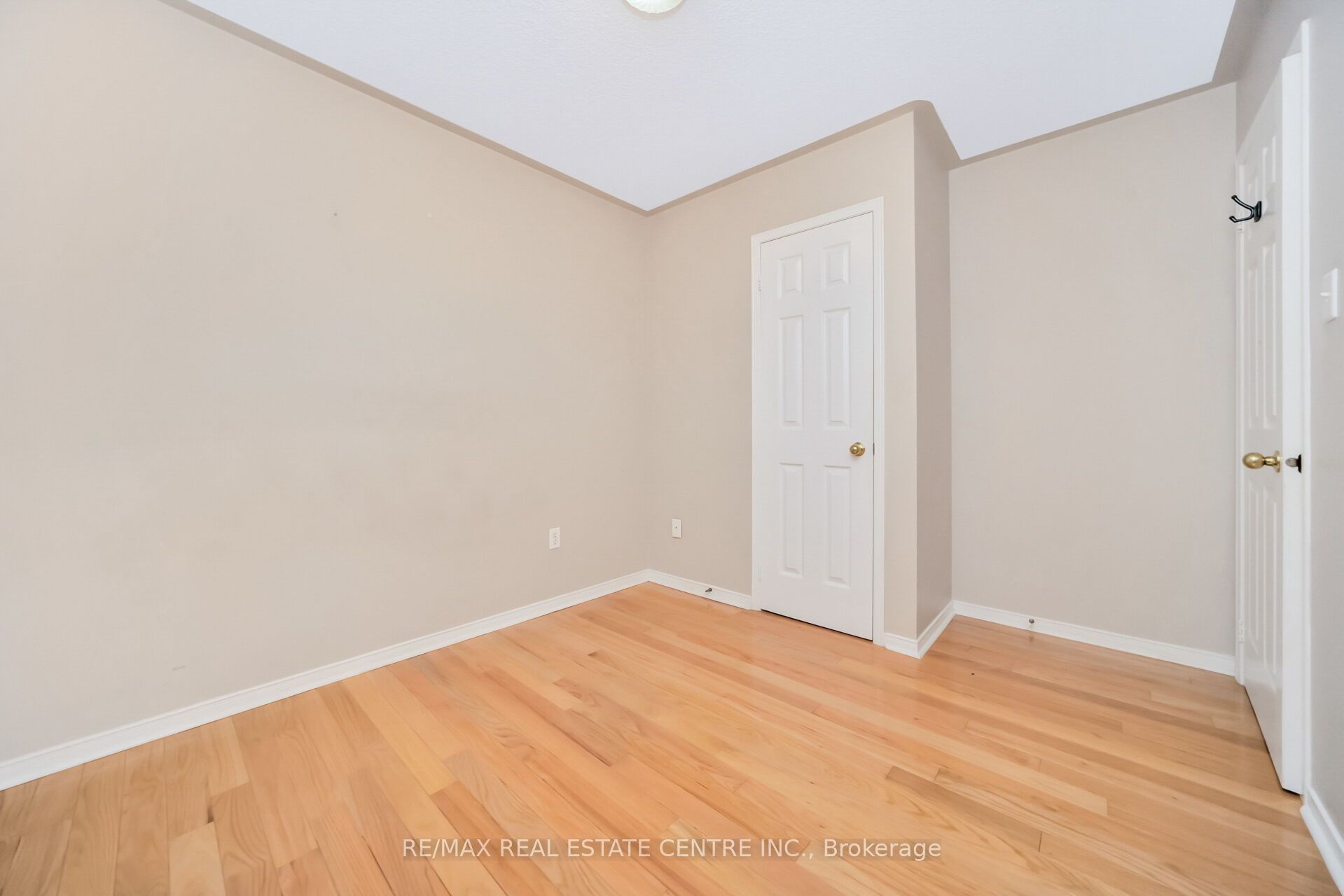 111 Springview Drive Property Photo 23