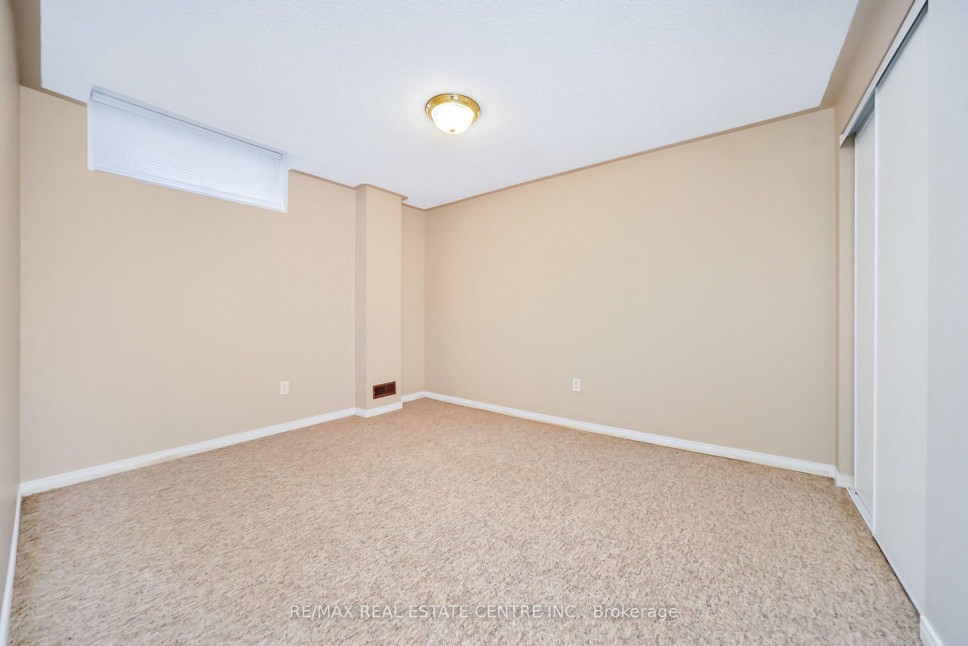 111 Springview Drive Property Photo 29