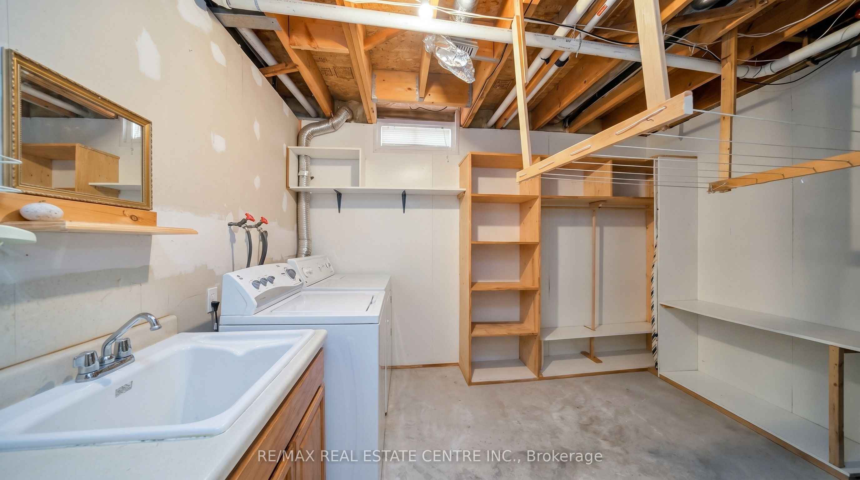 111 Springview Drive Property Photo 34
