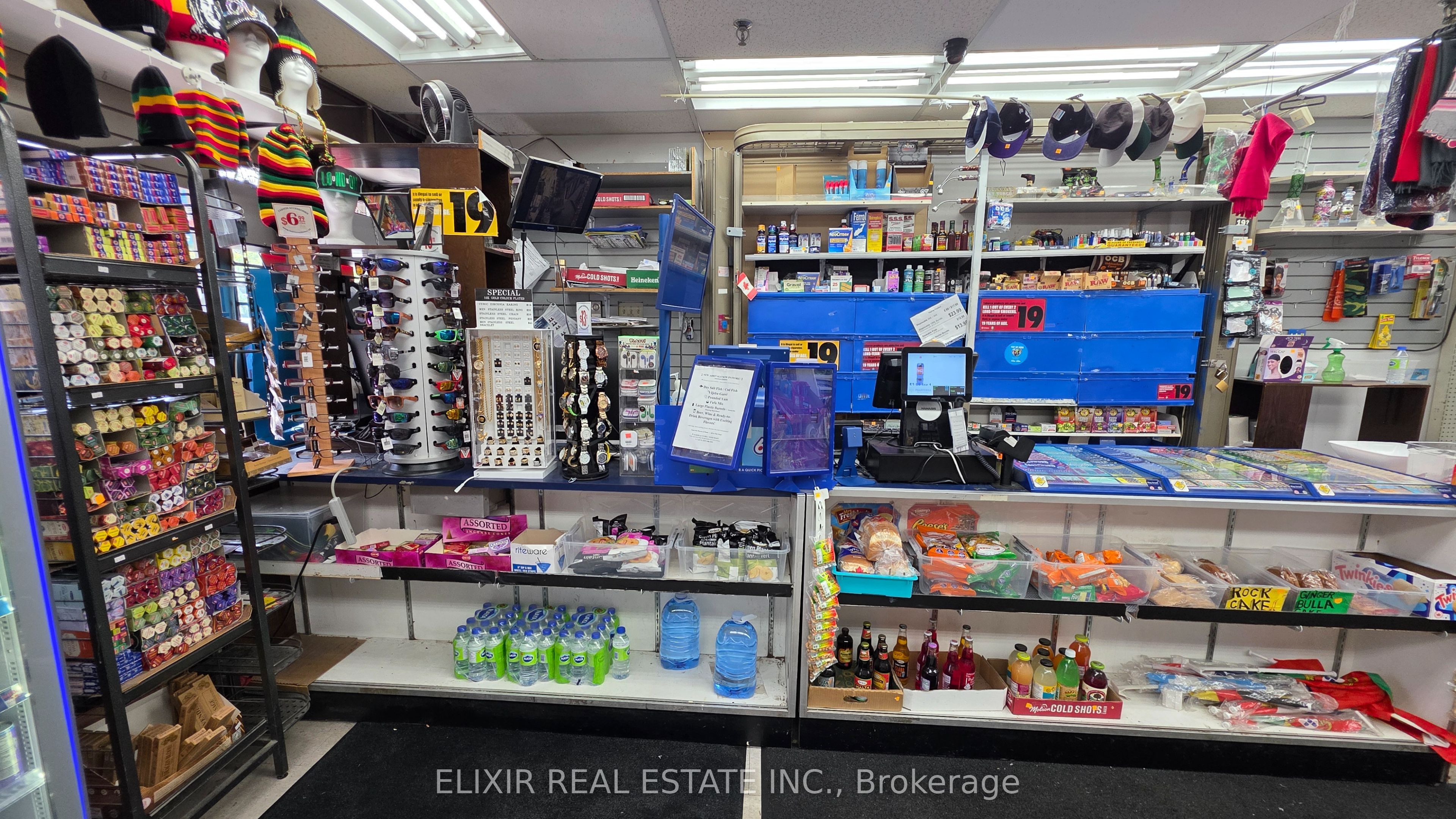 4- 2468 Eglinton Avenue W Property Photo 8