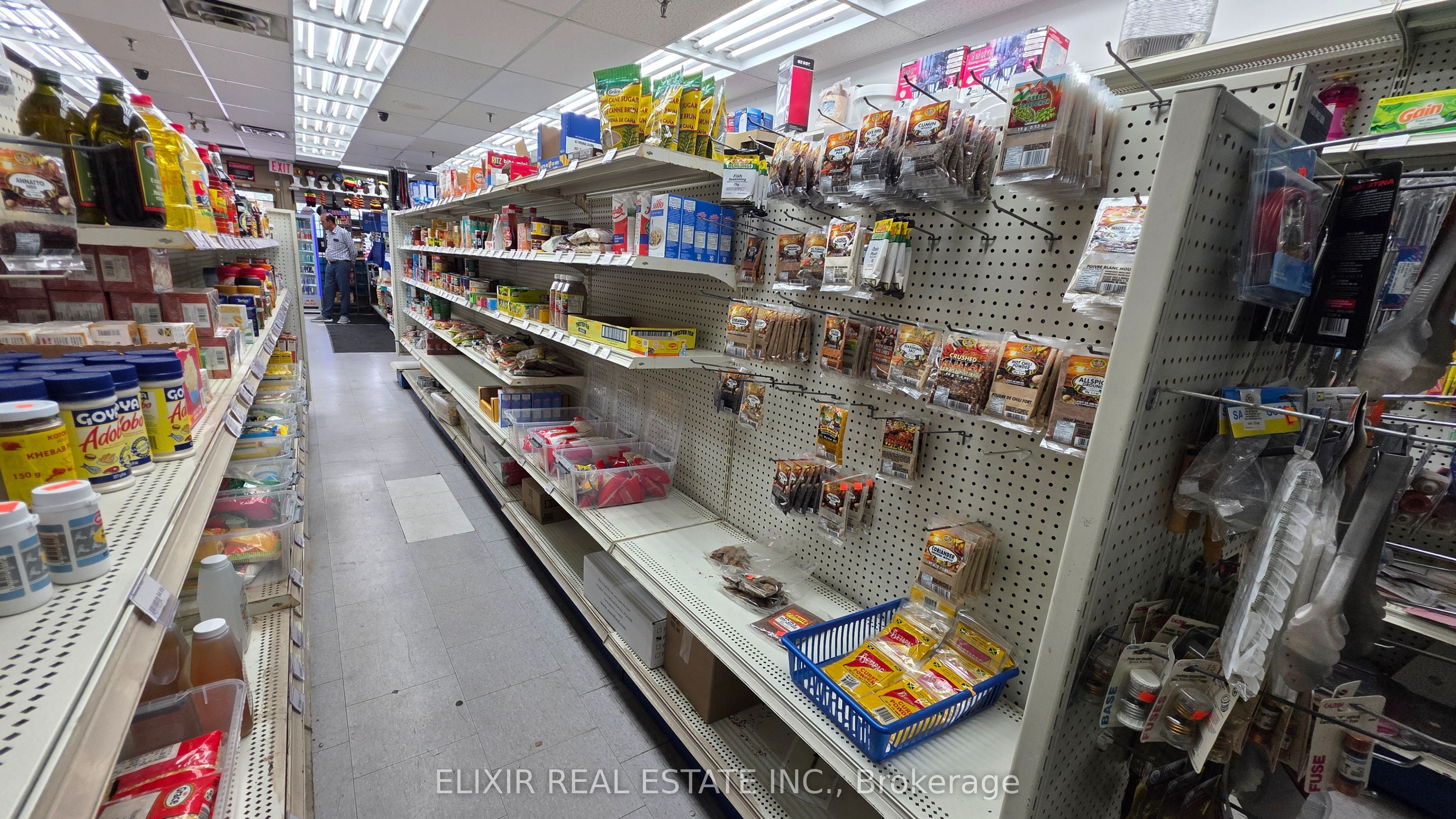 4- 2468 Eglinton Avenue W Property Photo 15