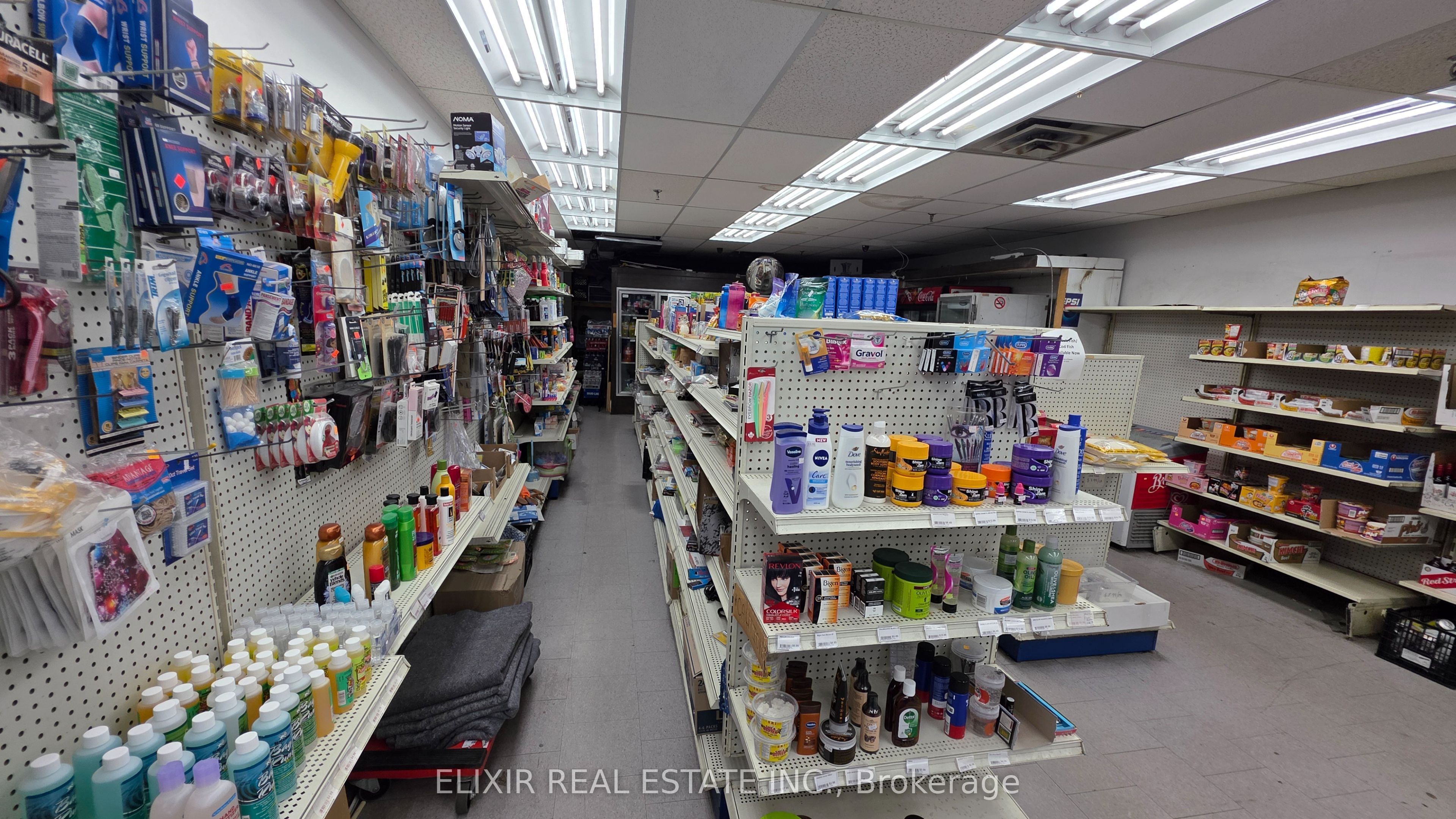 4- 2468 Eglinton Avenue W Property Photo 18