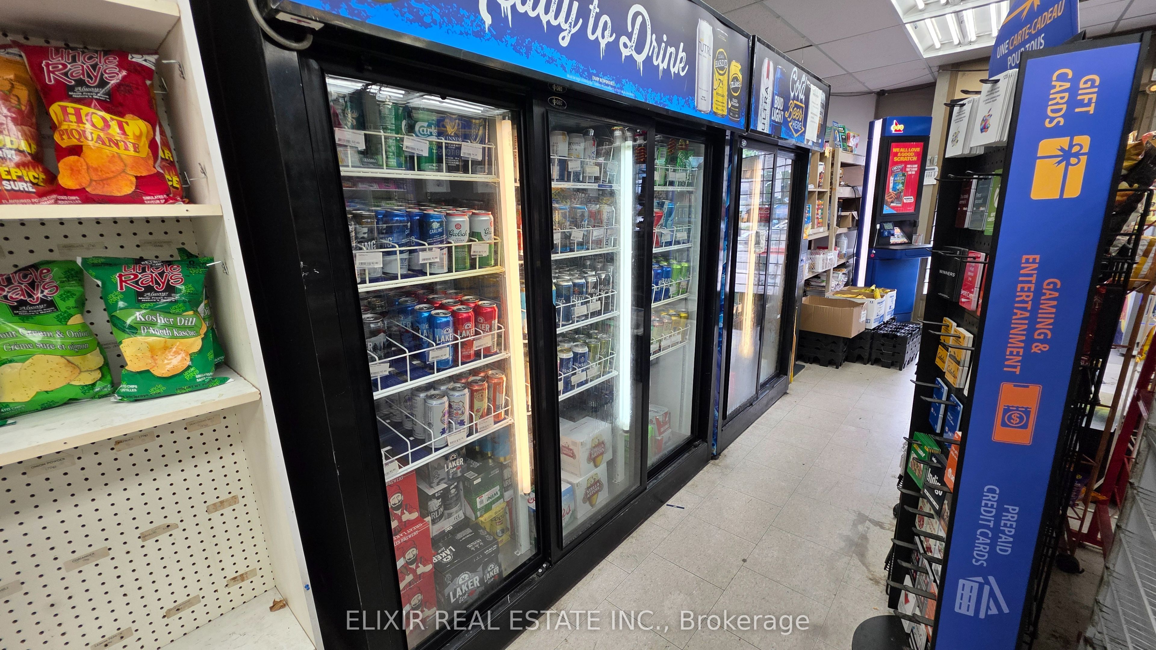 4- 2468 Eglinton Avenue W Property Photo 20
