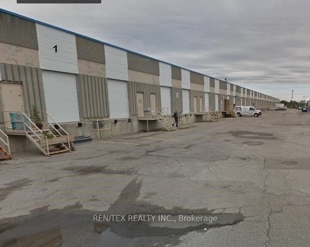 1110 Finch Avenue W 7 Property Photo 2
