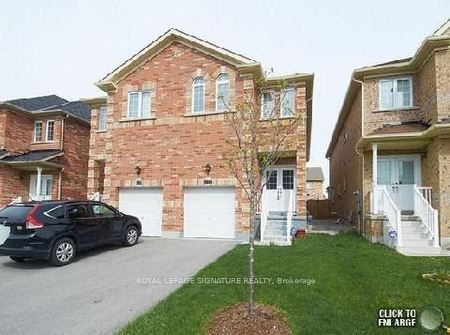 249 Comiskey Crescent Property Photo 1