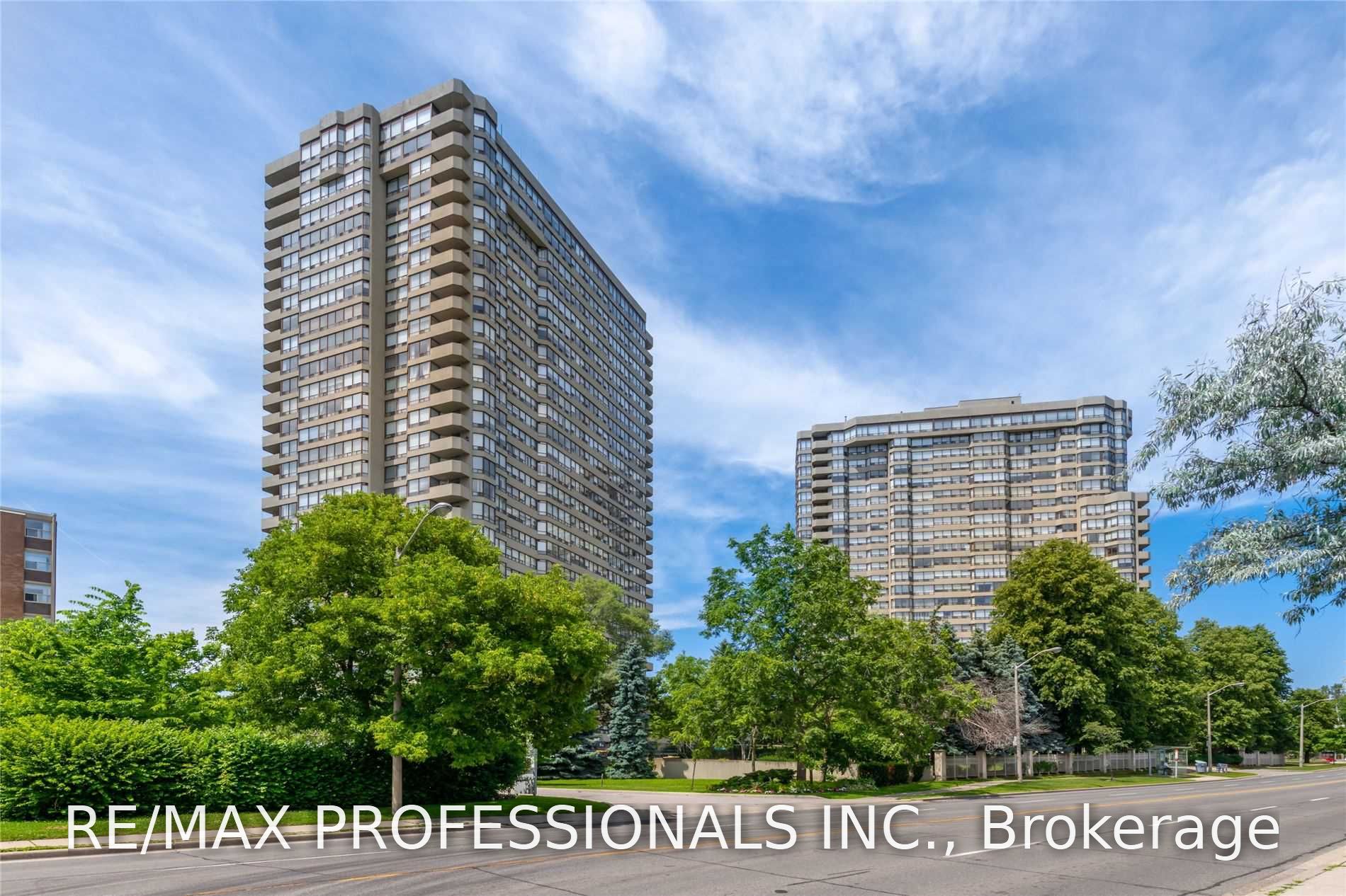 1300 Islington Avenue 809 Property Photo 1
