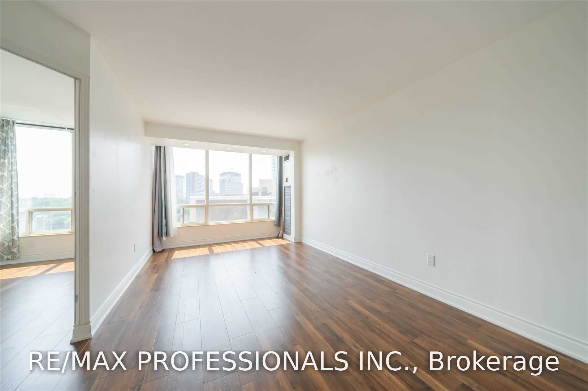 1300 Islington Avenue 809 Property Photo 10