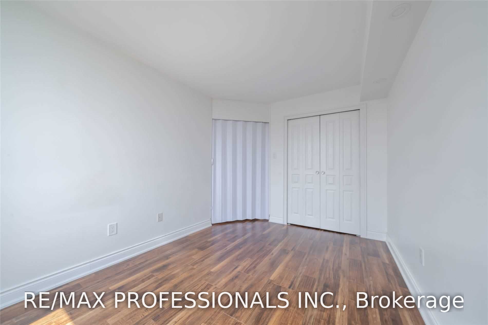 1300 Islington Avenue 809 Property Photo 20