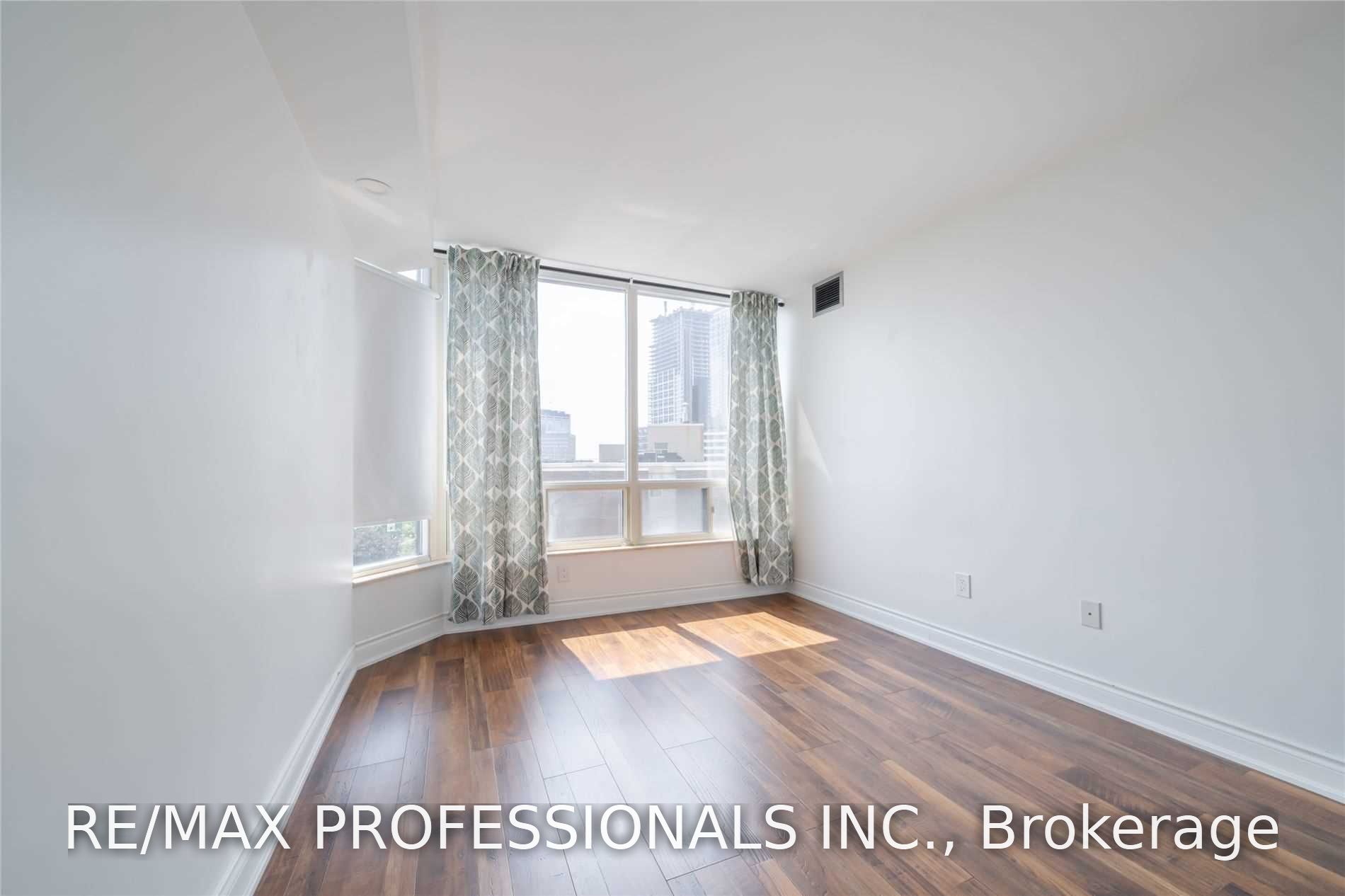 1300 Islington Avenue 809 Property Photo 22