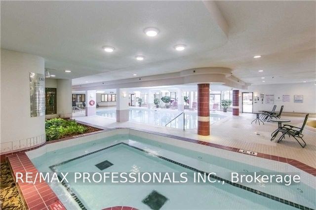1300 Islington Avenue 809 Property Photo 25