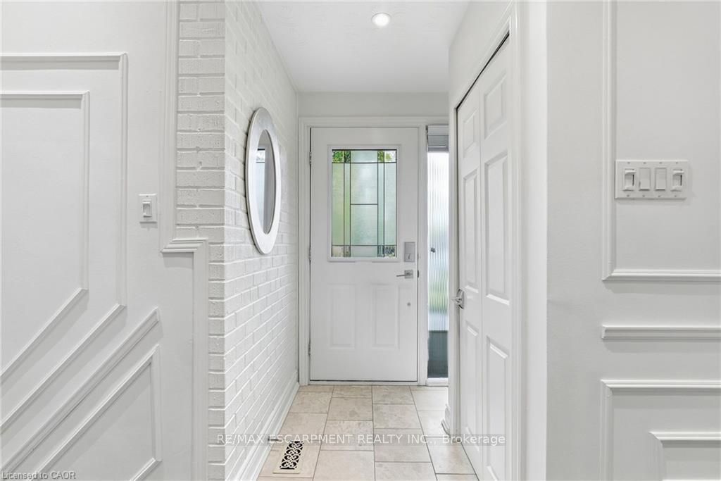 194 Foxbar Road Property Photo 4