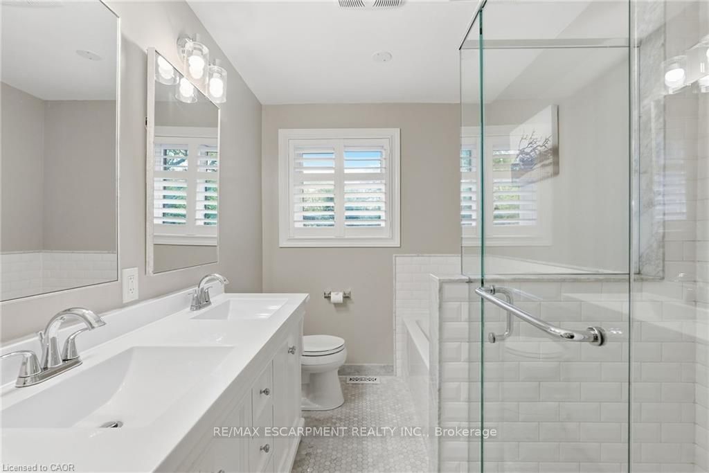 194 Foxbar Road Property Photo 16