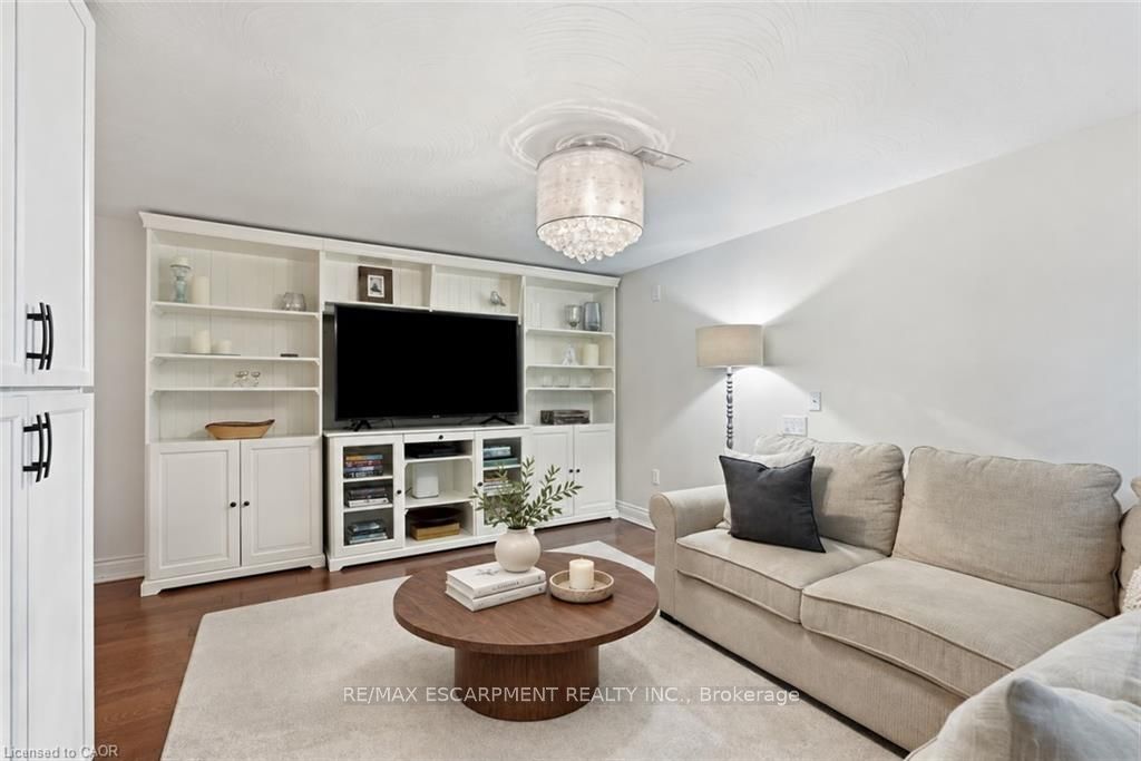 194 Foxbar Road Property Photo 18