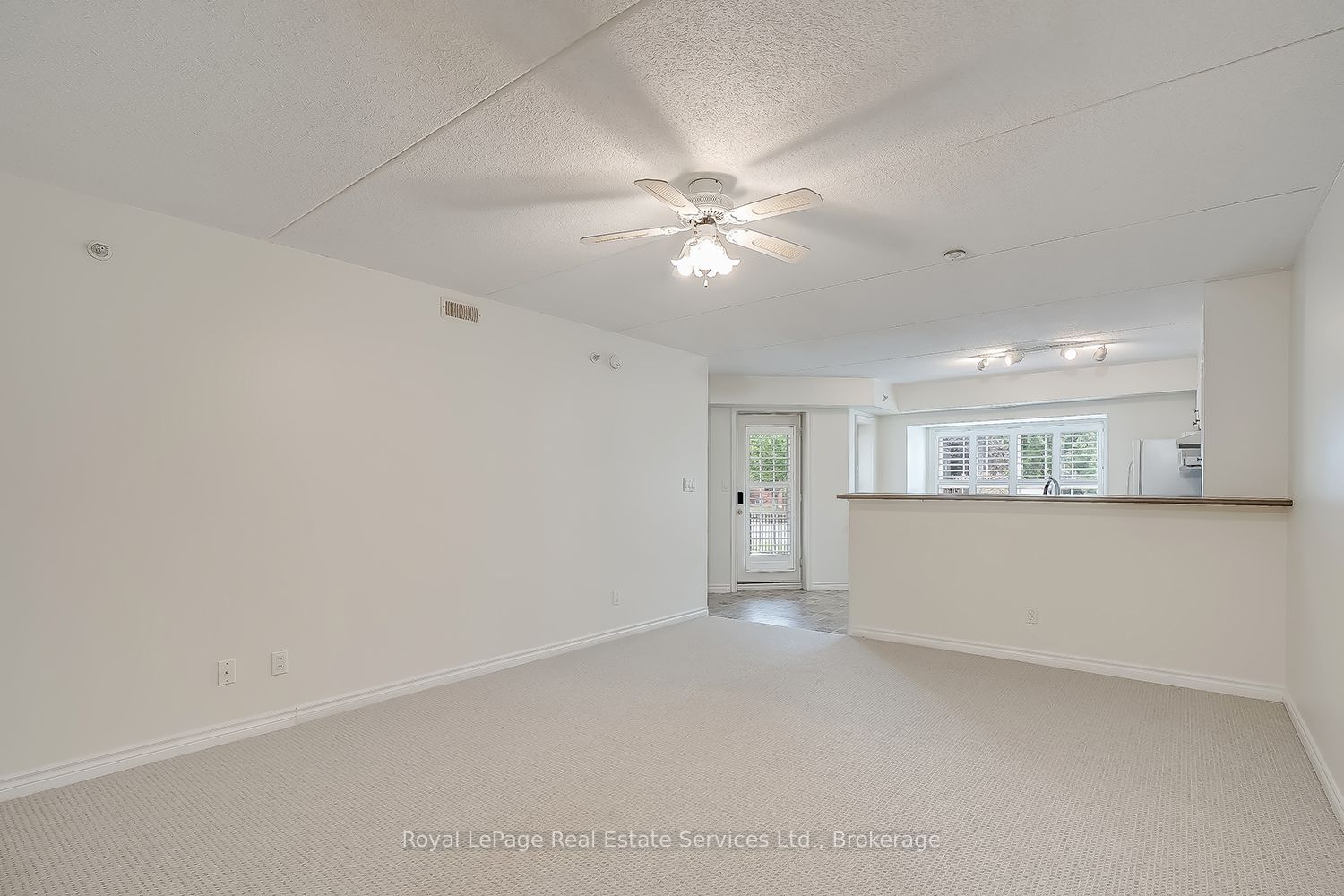 1460 Bishops Gate 111 Property Photo 7