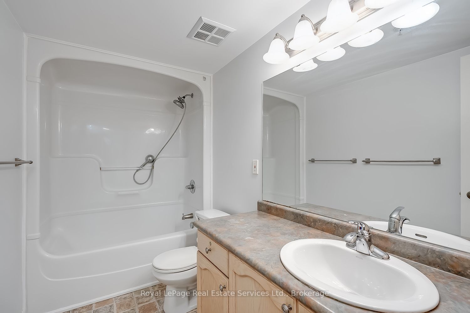 1460 Bishops Gate 111 Property Photo 10