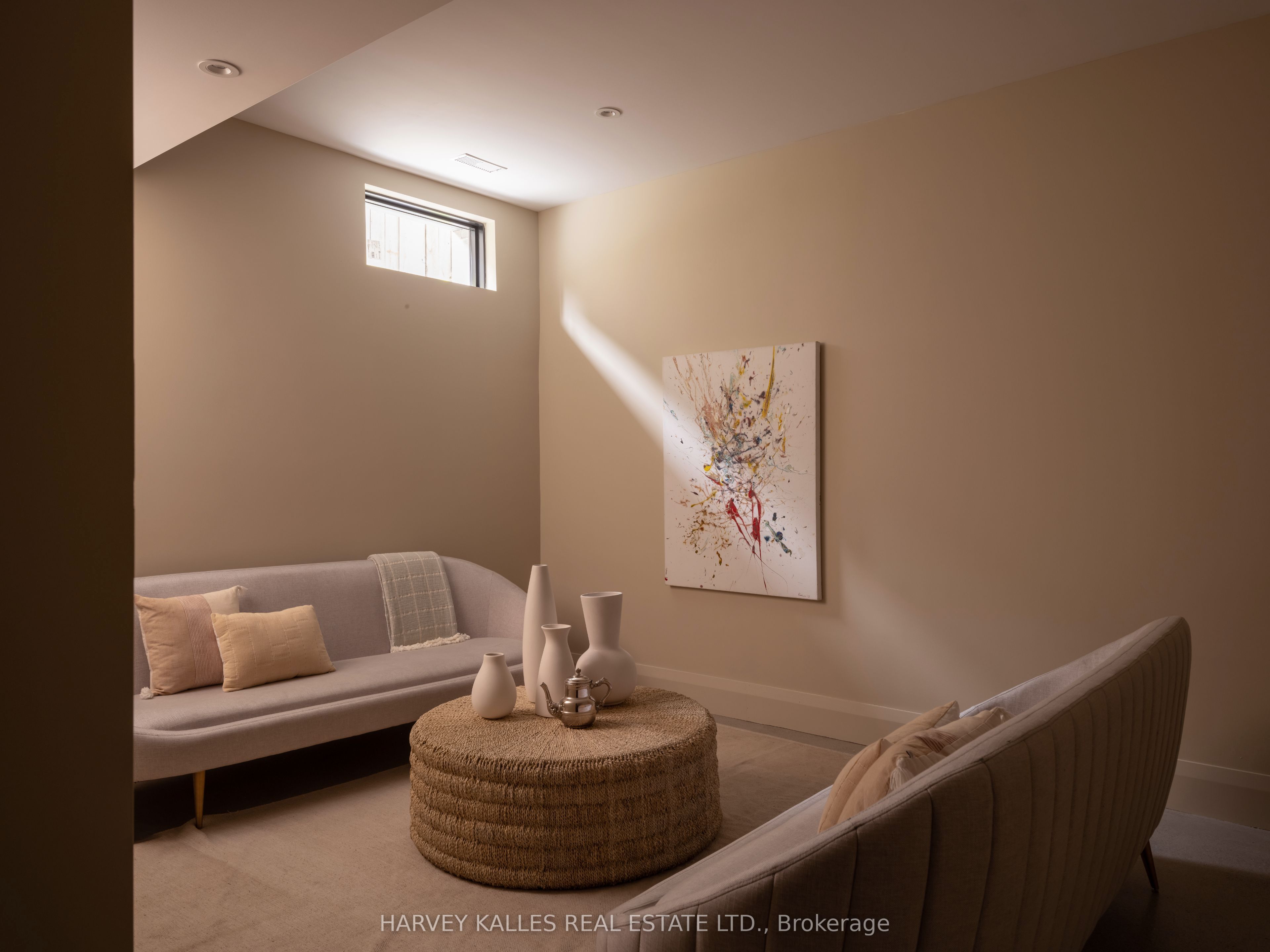 157 Hallam Street B Property Photo 21