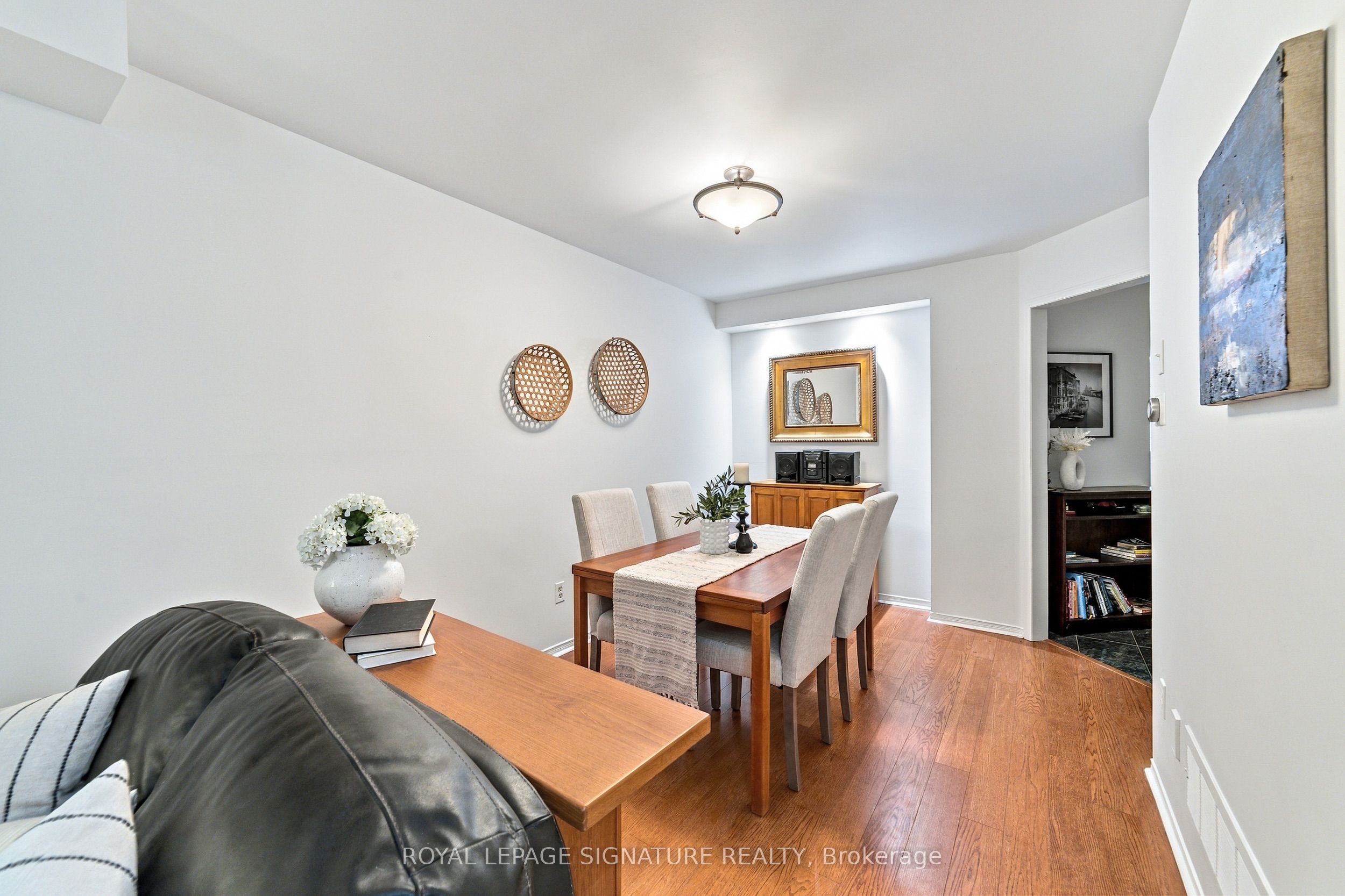 1152 Westview Terrace Property Photo 10