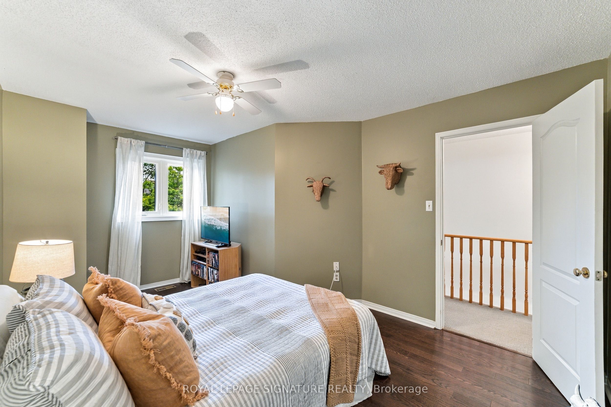 1152 Westview Terrace Property Photo 21