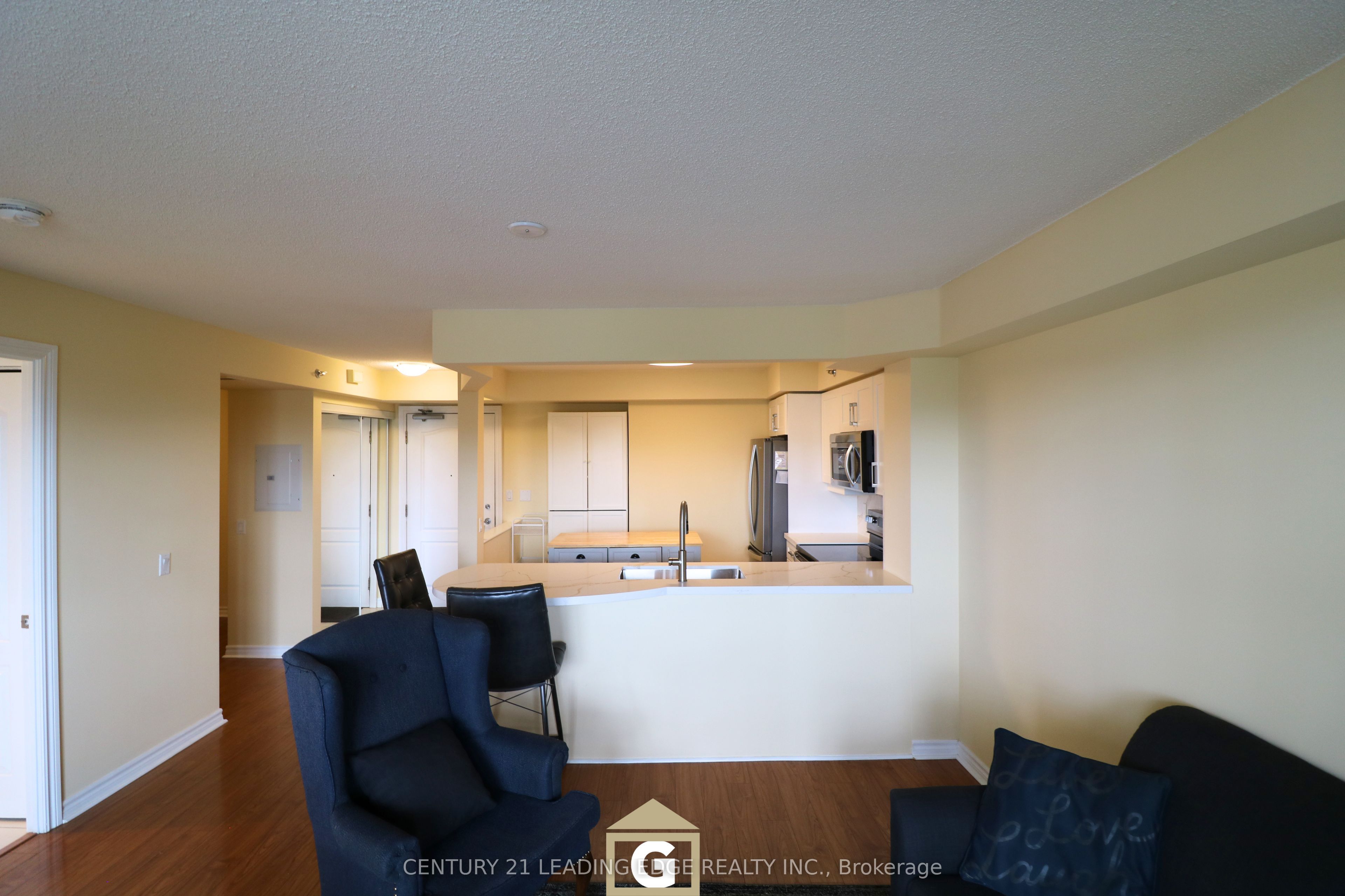 4640 Kimbermount Avenue 305 Property Photo 12