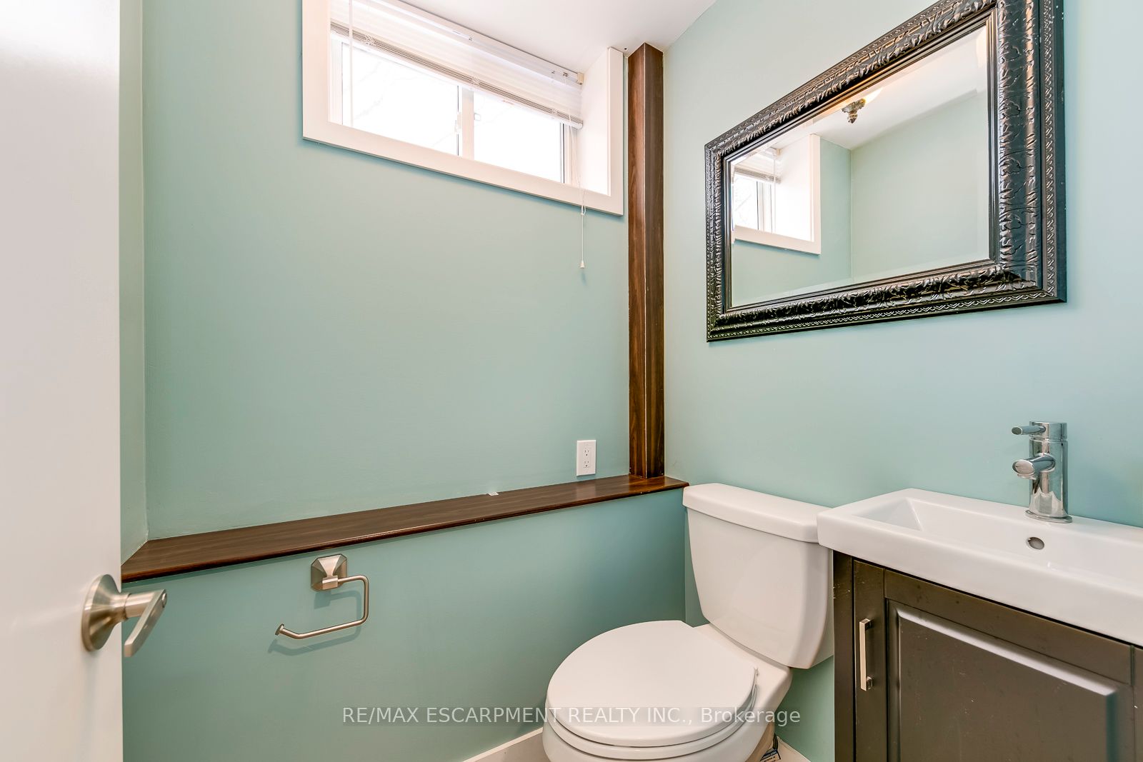 5440 Windermere Drive Property Photo 33