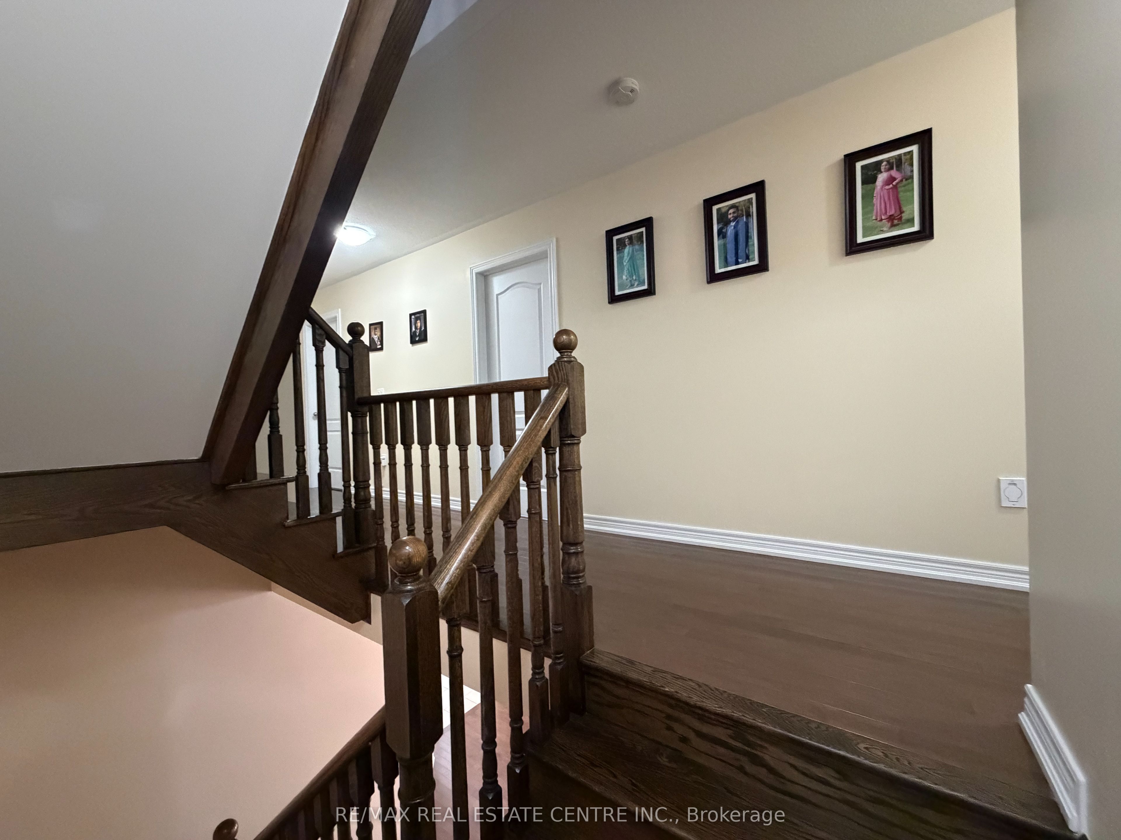 14 Twistleton Street Property Photo 17