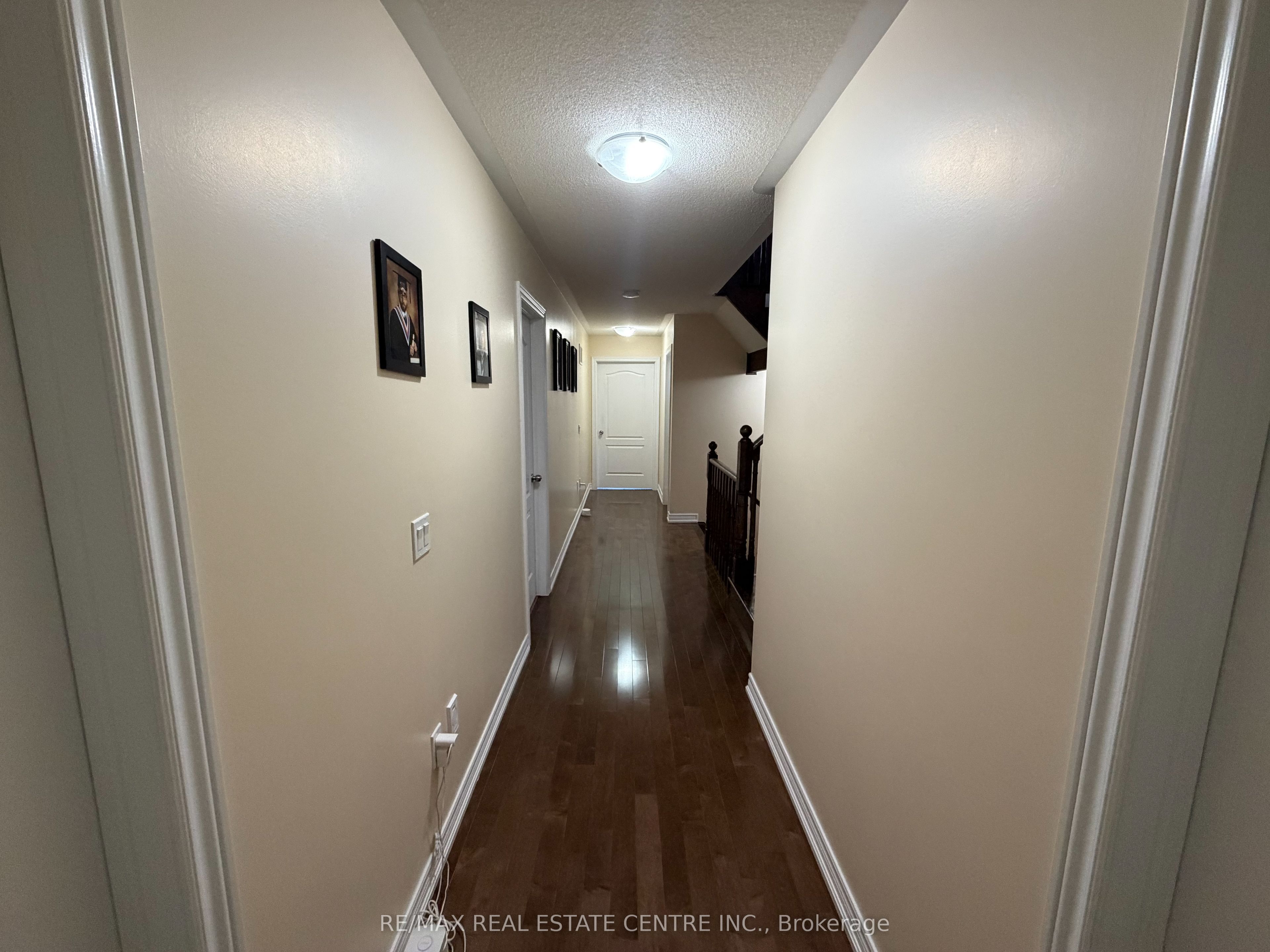 14 Twistleton Street Property Photo 18