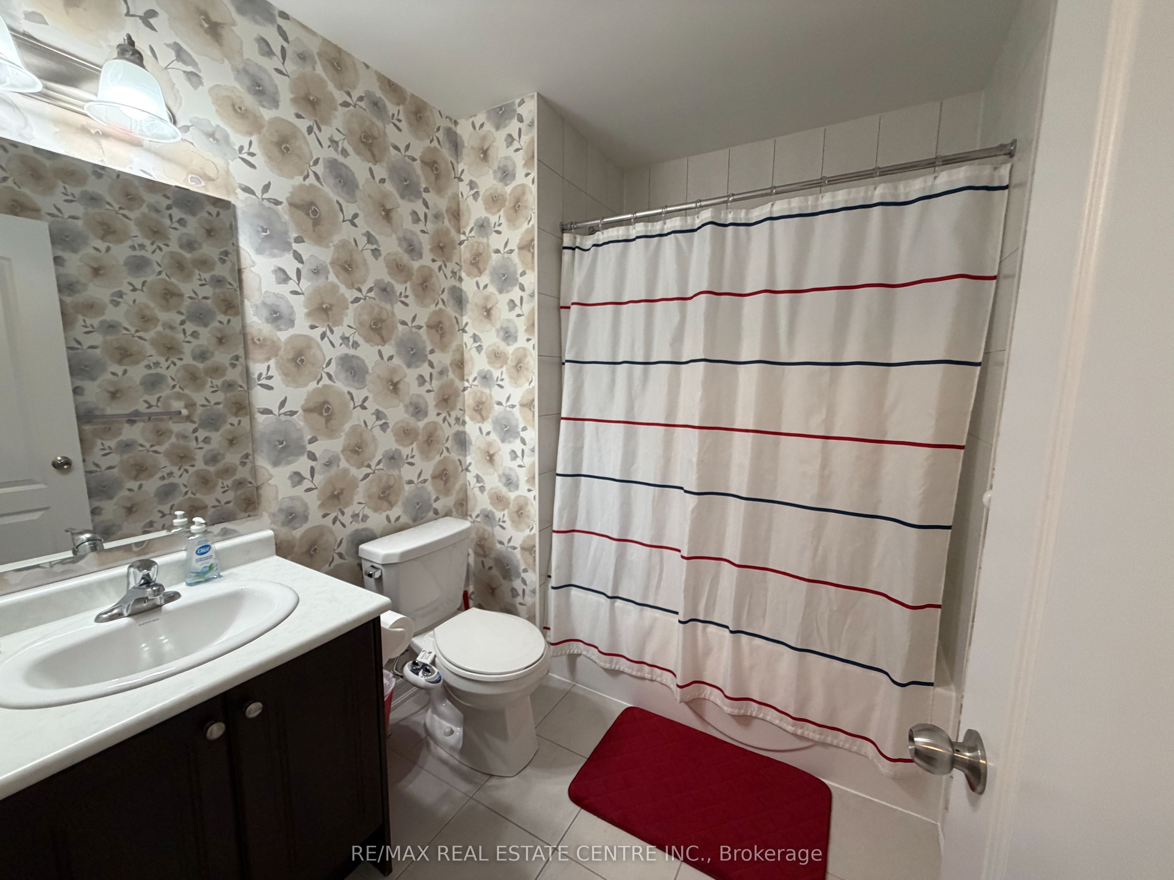 14 Twistleton Street Property Photo 29
