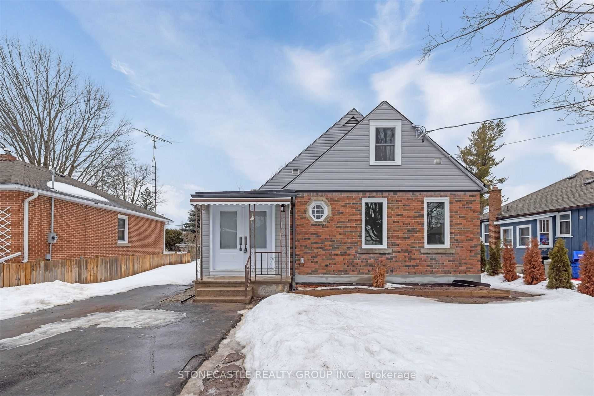 269 Peel Street Property Photo 4