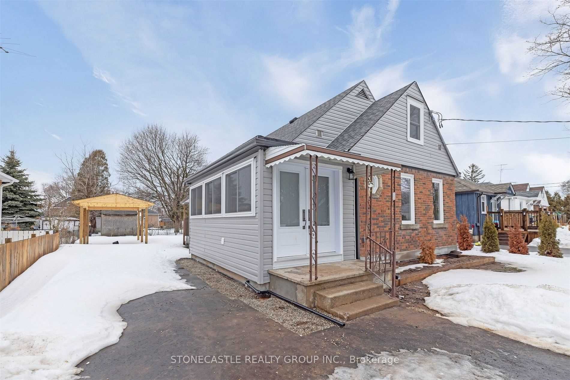 269 Peel Street Property Photo 5