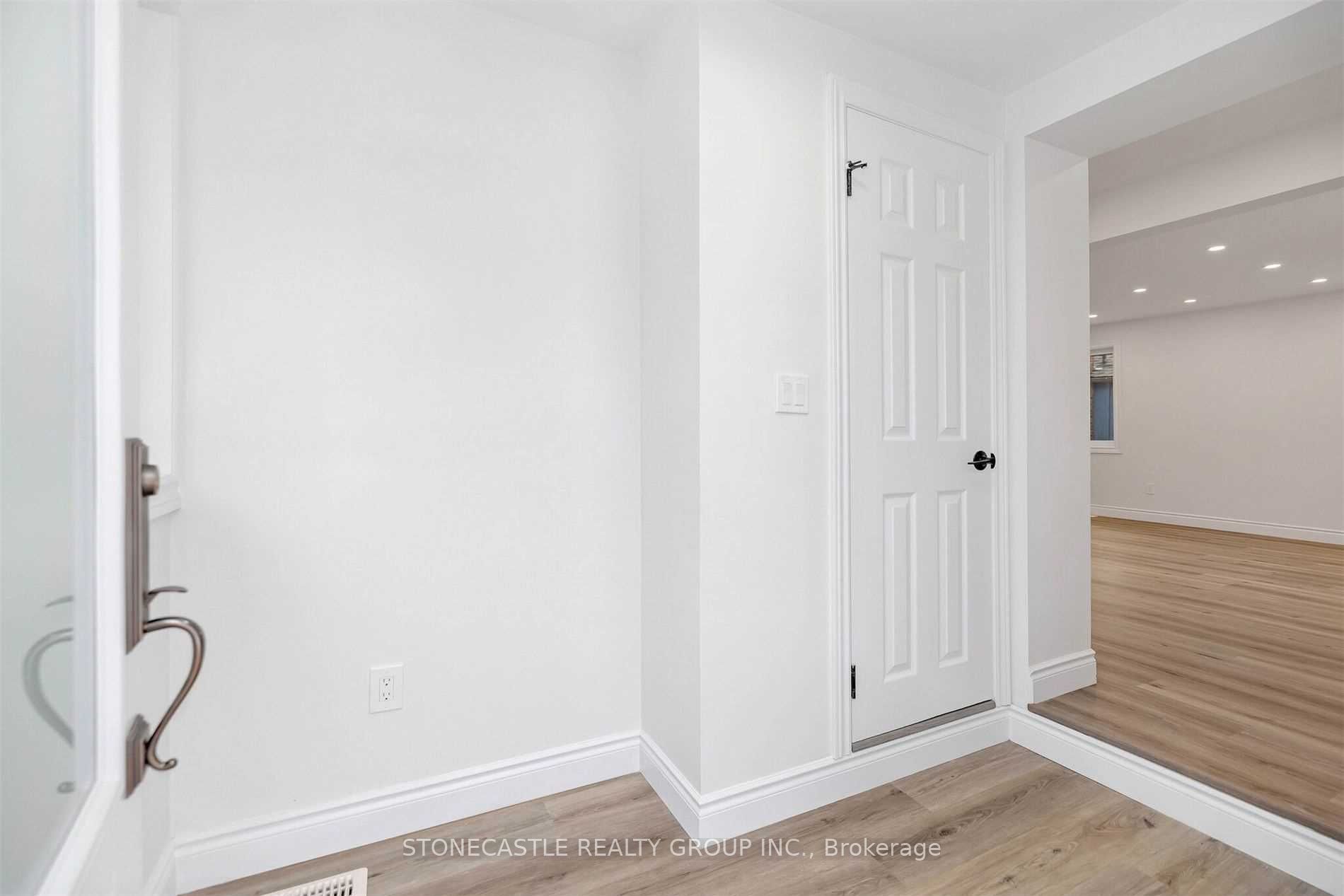 269 Peel Street Property Photo 6