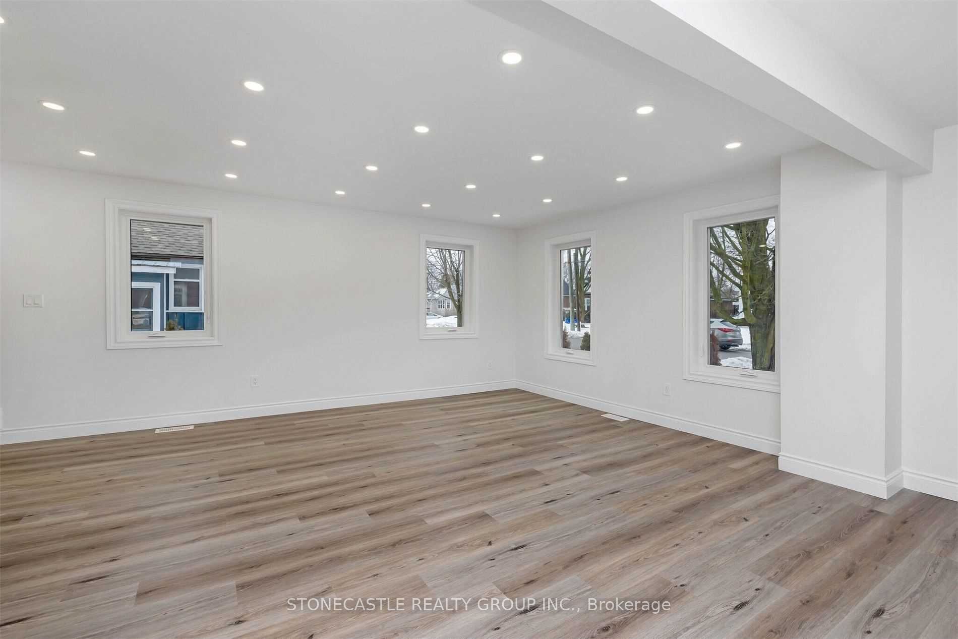 269 Peel Street Property Photo 10