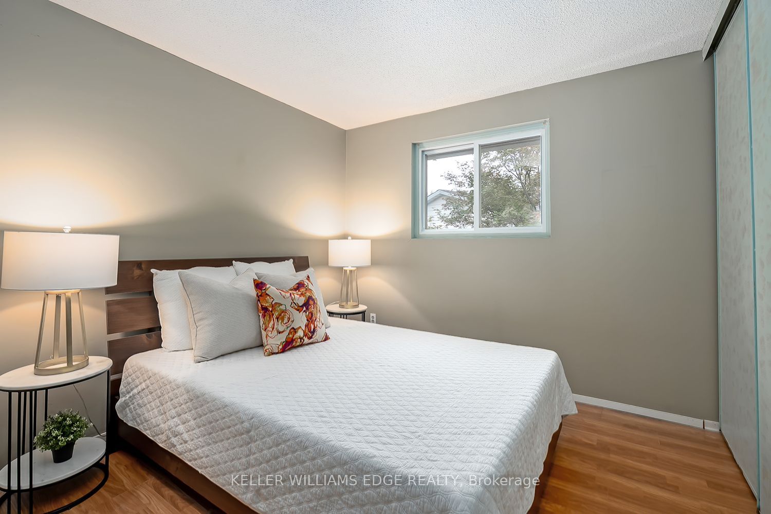 473 Woodview Road 2 Property Photo 20