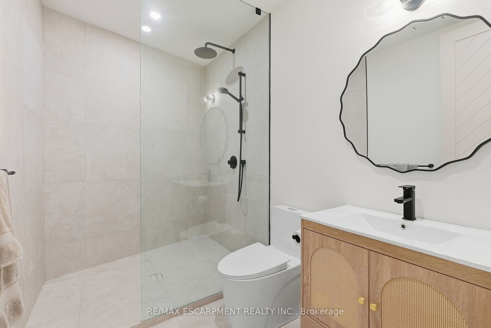 89 Cumberland Drive Property Photo 42