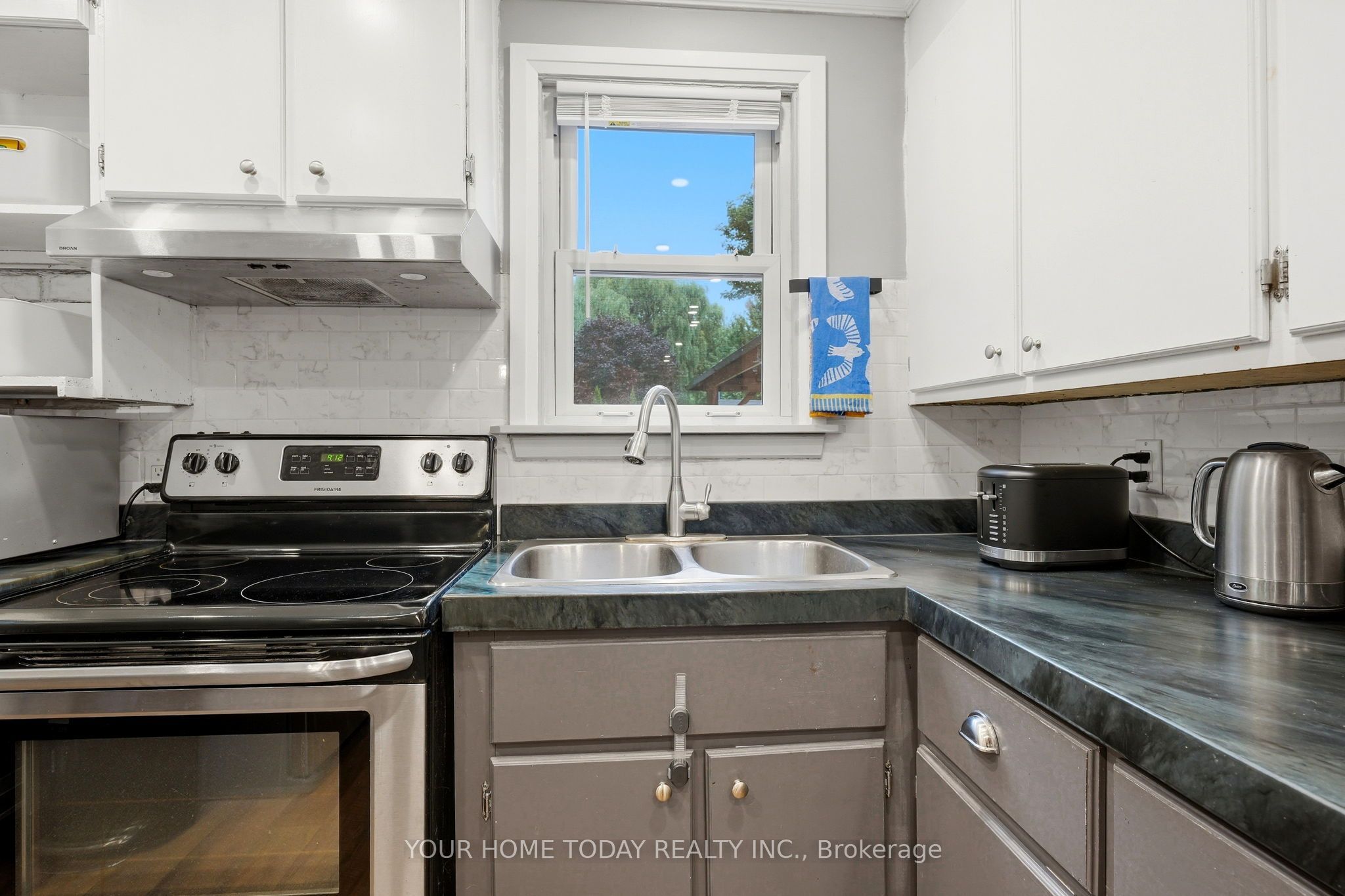 1 Ostrander Boulevard Property Photo 16