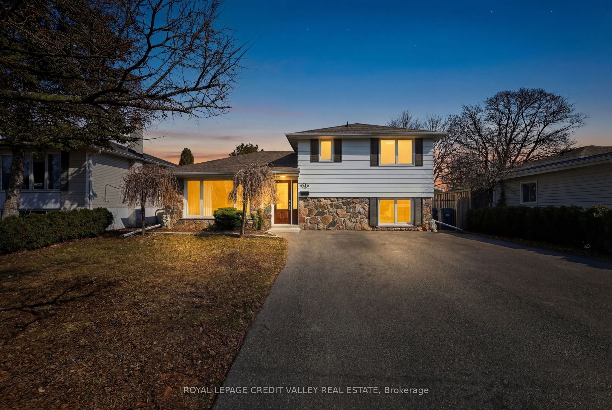 41 Staveley Crescent Property Photo 1